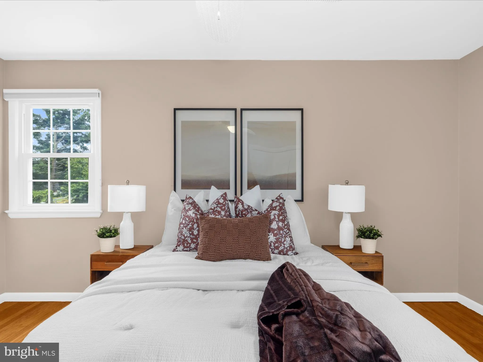 Laurel, Maryland 20707, United States, 4 Bedrooms Bedrooms, ,3 BathroomsBathrooms,Residential,Coming Soon,165392