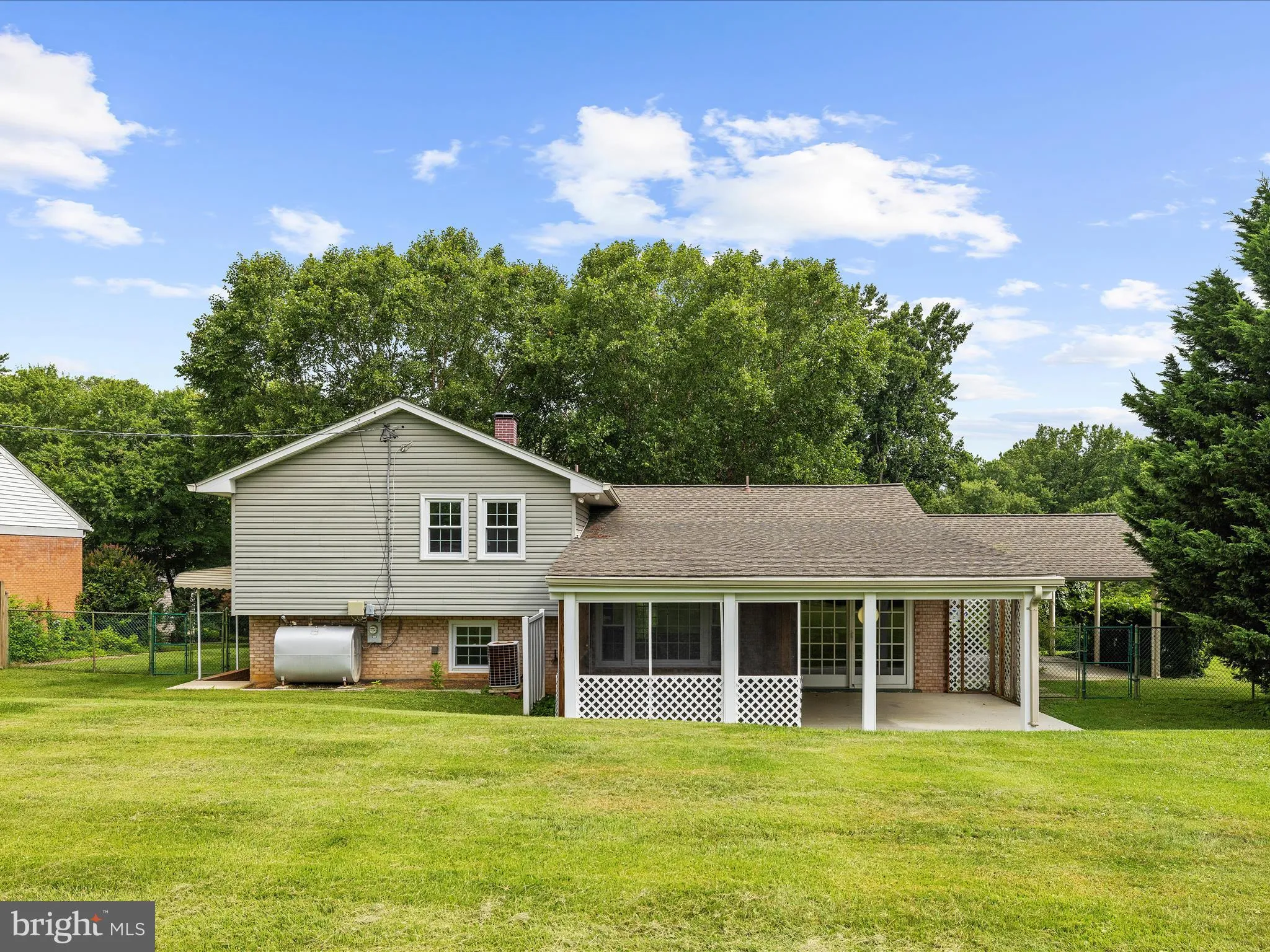 Laurel, Maryland 20707, United States, 4 Bedrooms Bedrooms, ,3 BathroomsBathrooms,Residential,Coming Soon,165392