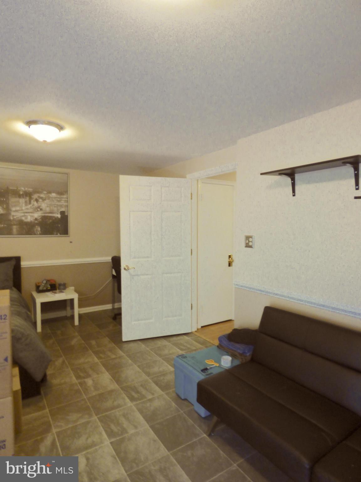 THE TIMBERS - Residential Lease