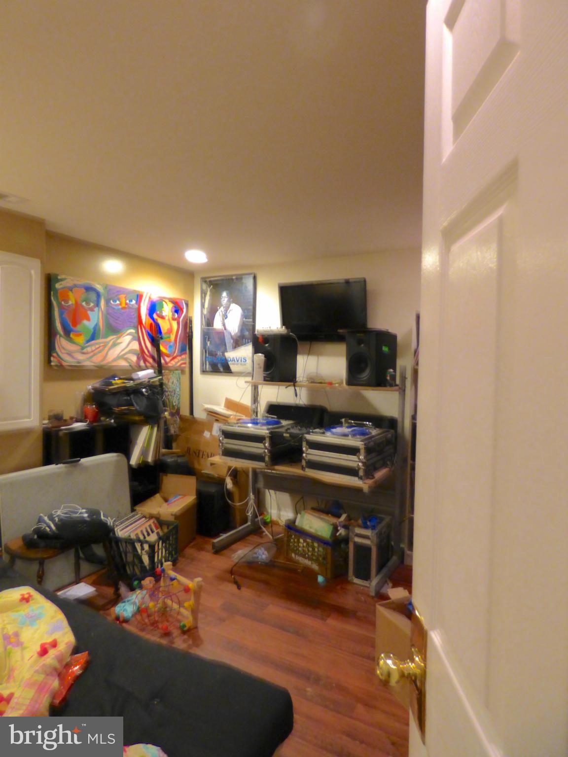 THE TIMBERS - Residential Lease