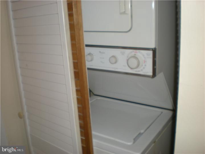 GYPSY LANE CONDOS - Residential Lease