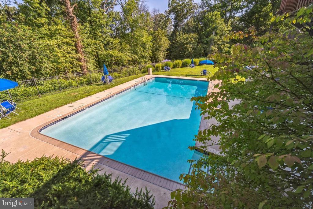 GYPSY LANE CONDOS - Residential Lease