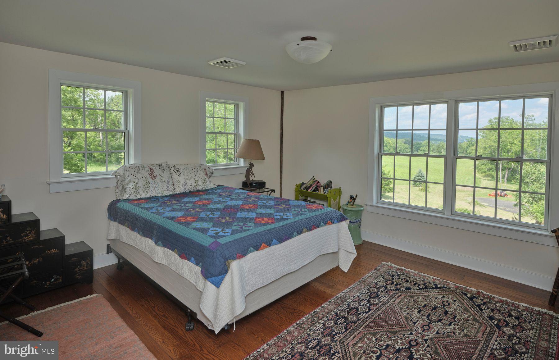 KINTNERSVILLE - Residential