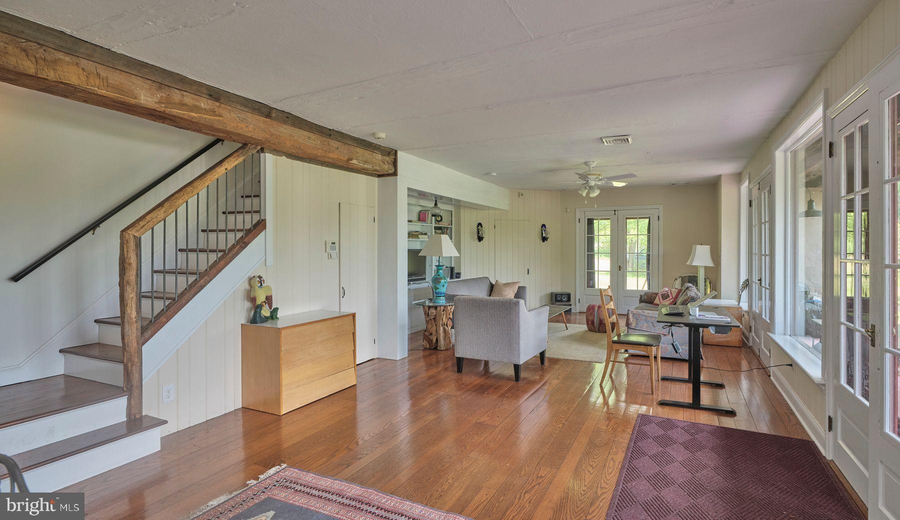 KINTNERSVILLE - Residential