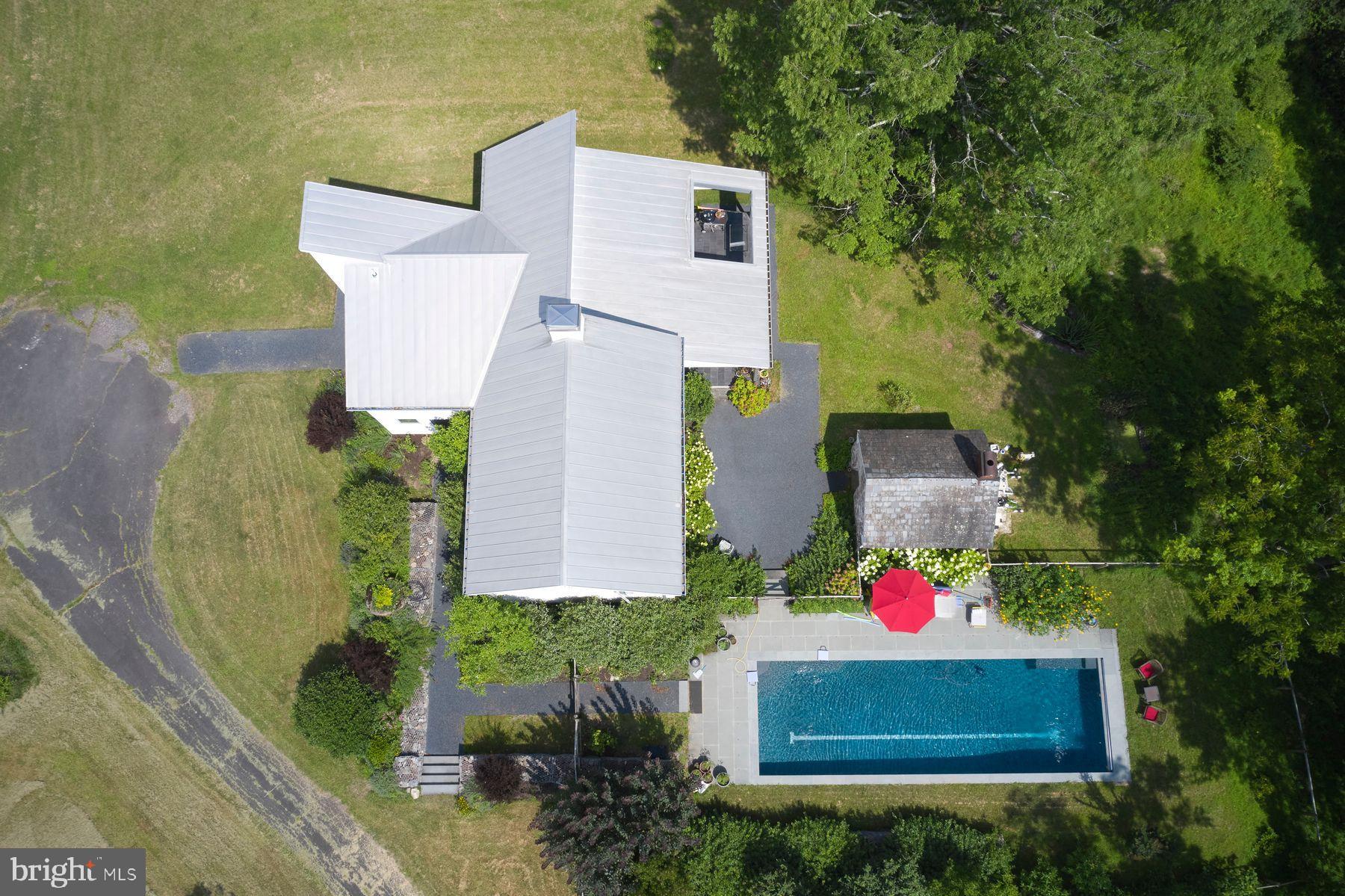 KINTNERSVILLE - Residential