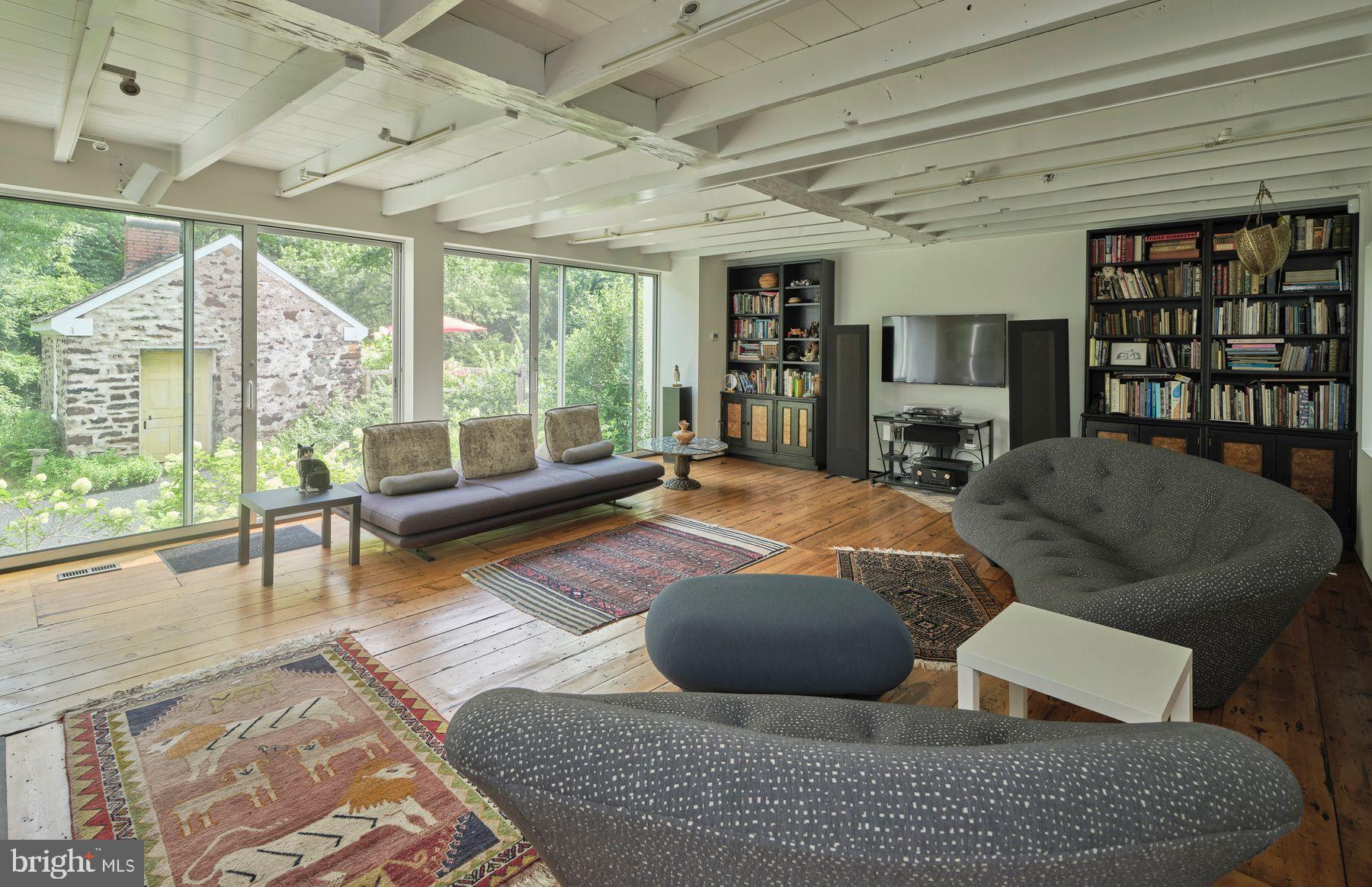 KINTNERSVILLE - Residential