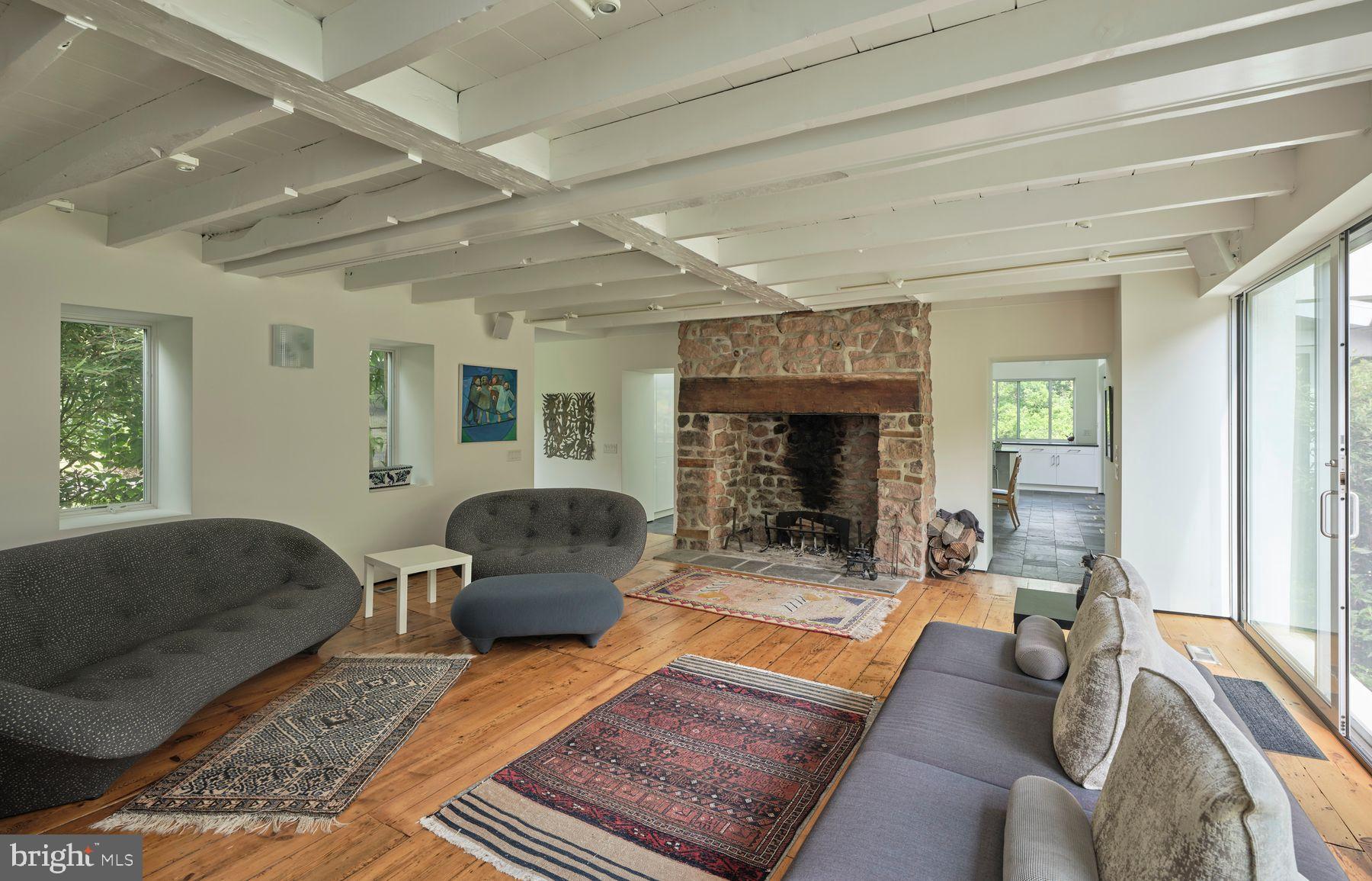 KINTNERSVILLE - Residential