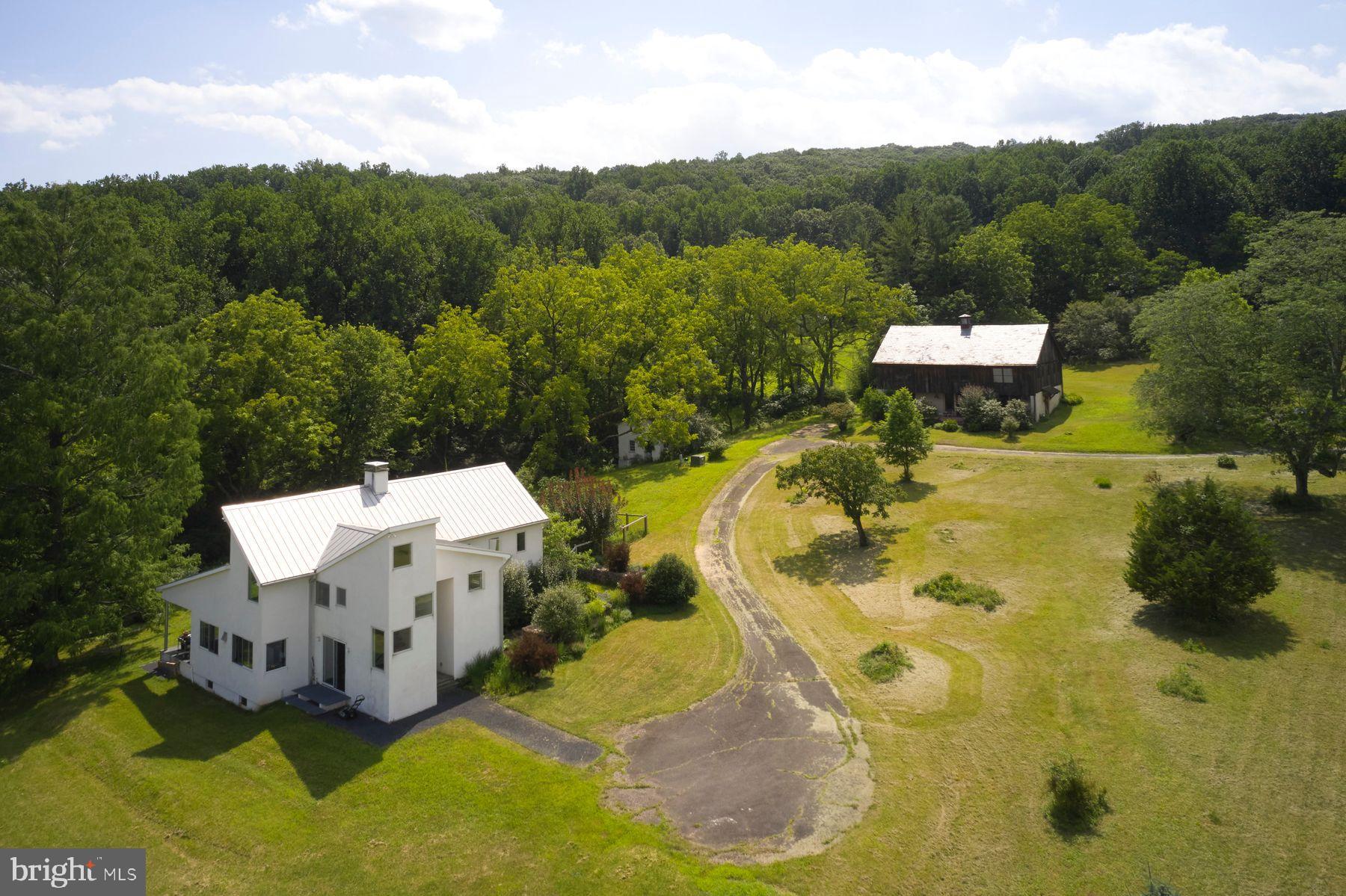 KINTNERSVILLE - Residential