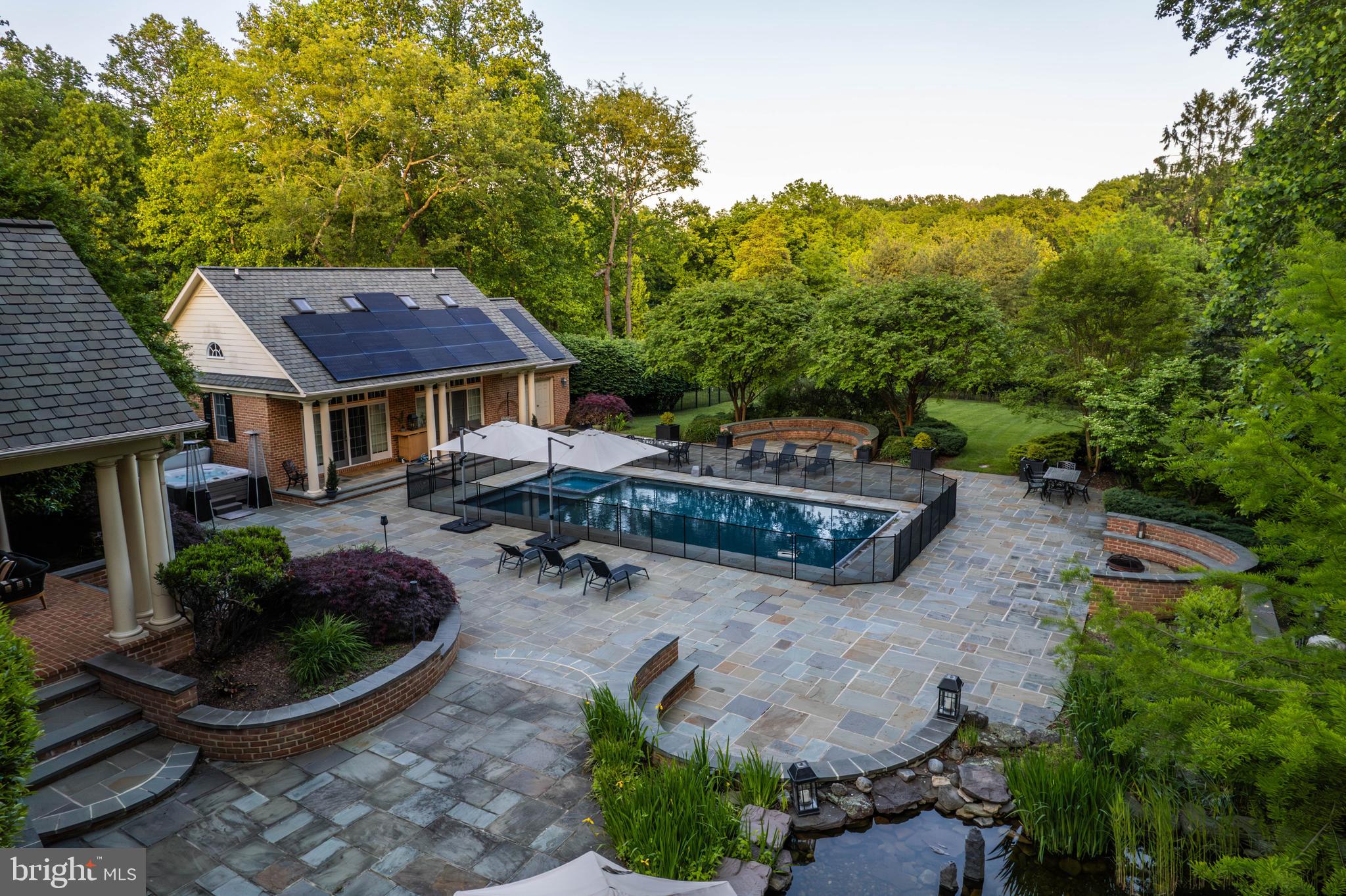 MEDFORD - Residential