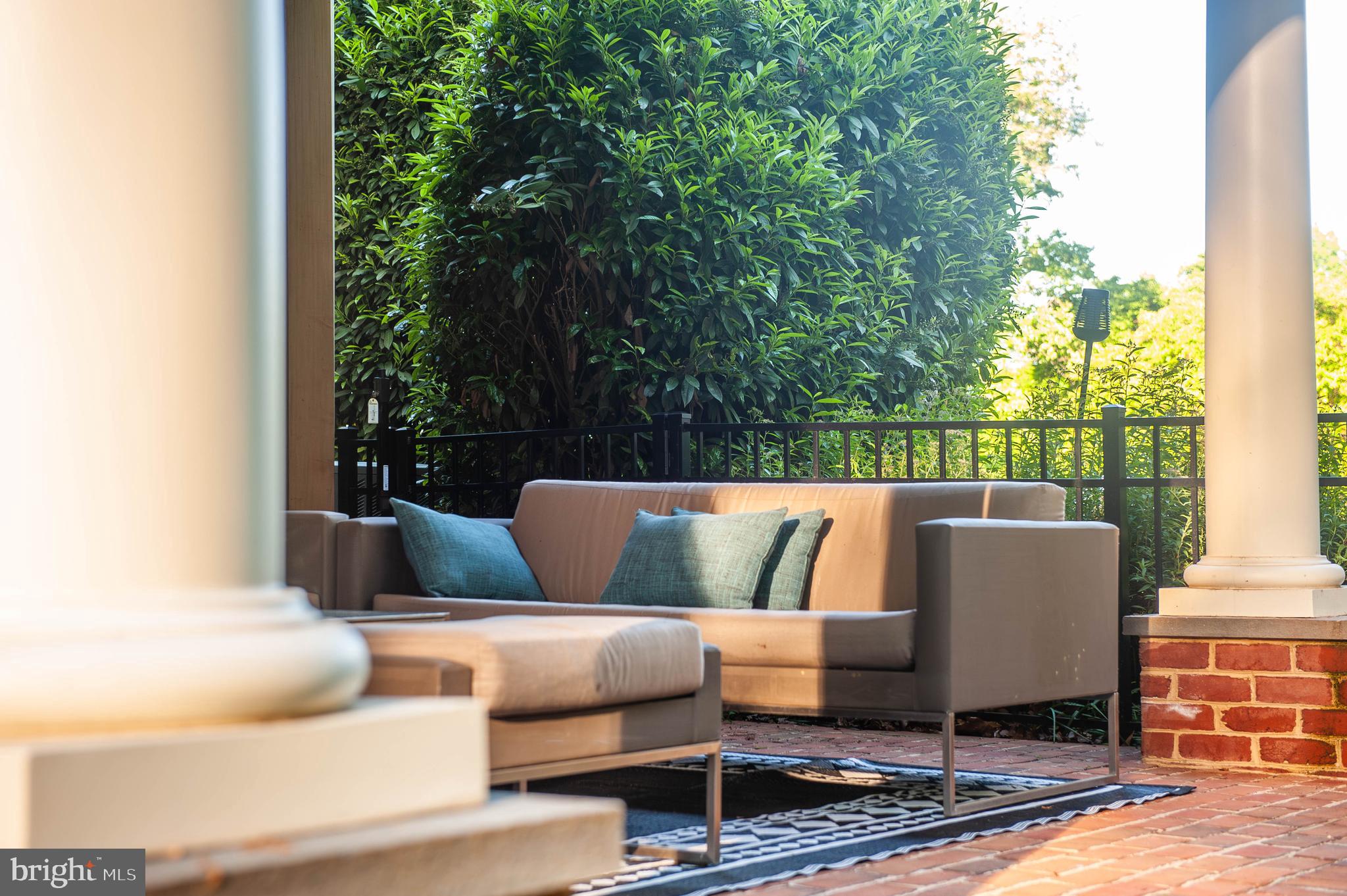 MEDFORD - Residential