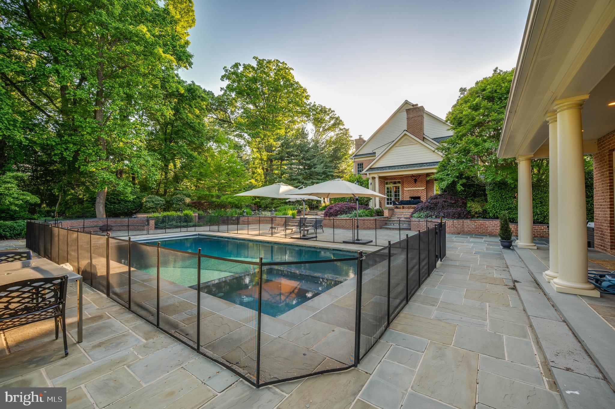 MEDFORD - Residential