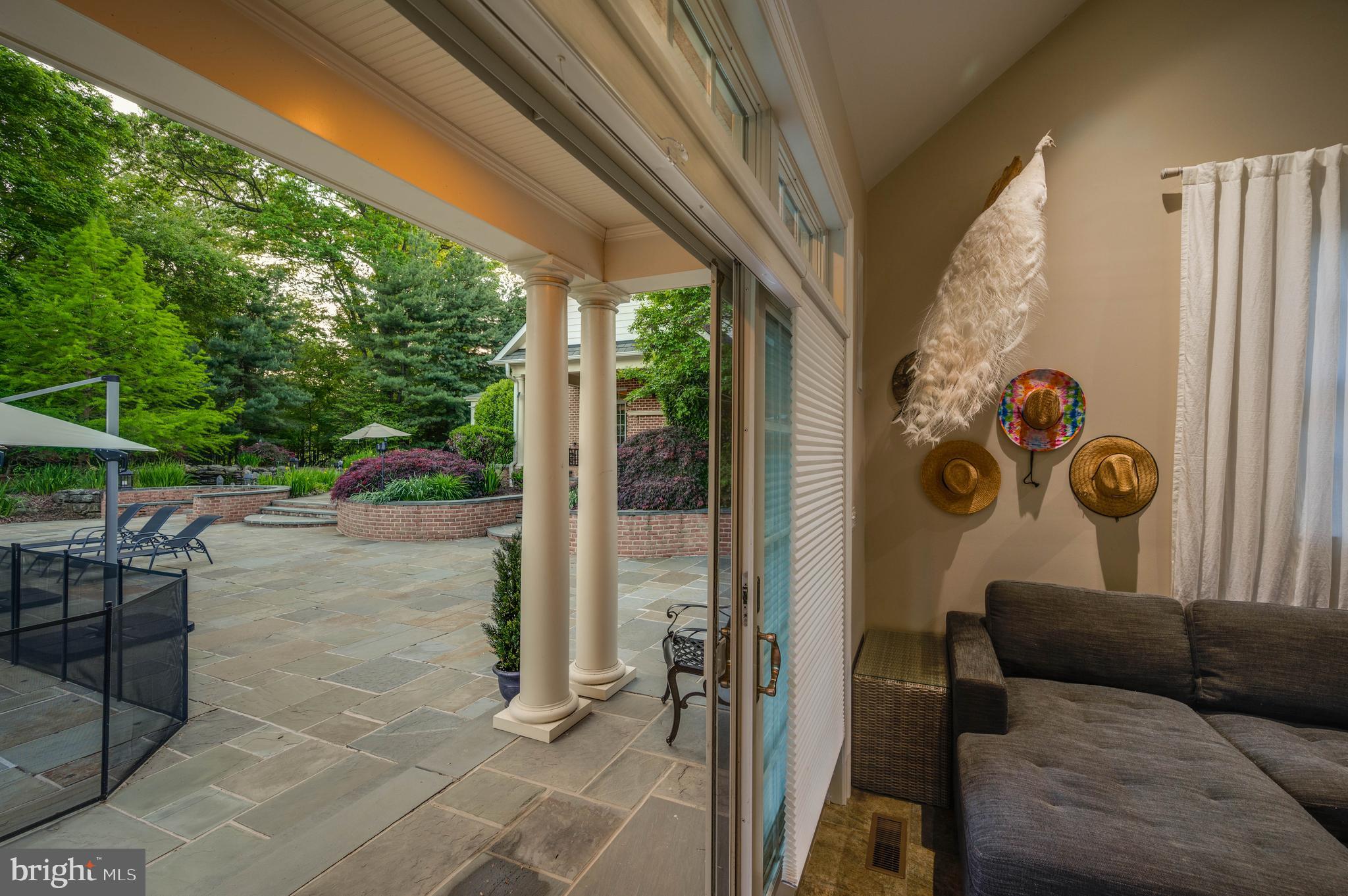 MEDFORD - Residential