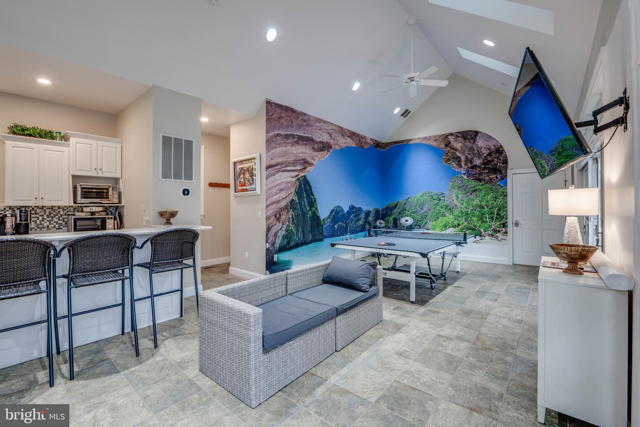 MEDFORD - Residential