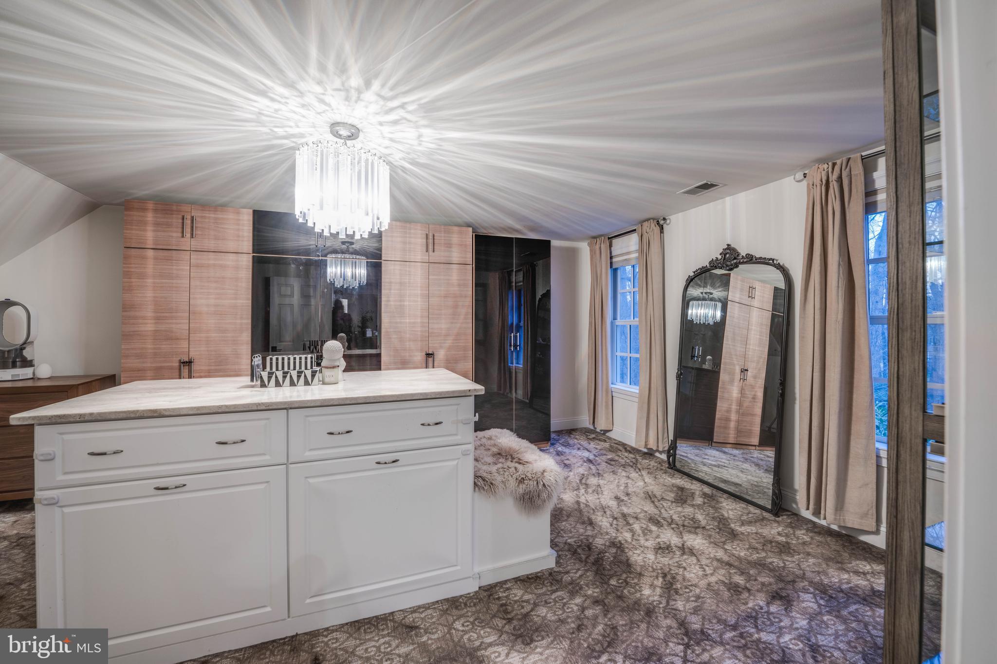 MEDFORD - Residential