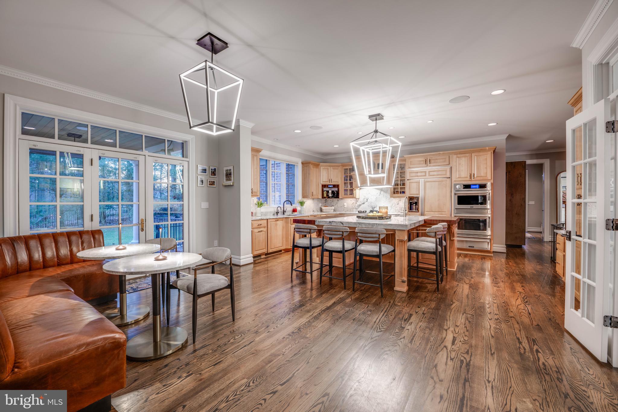 MEDFORD - Residential