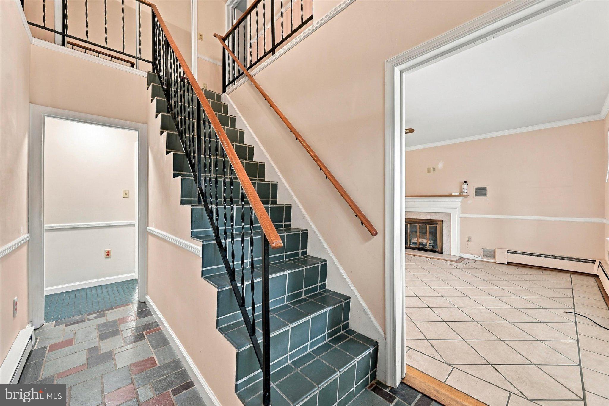 1024 PROVIDENCE ROAD