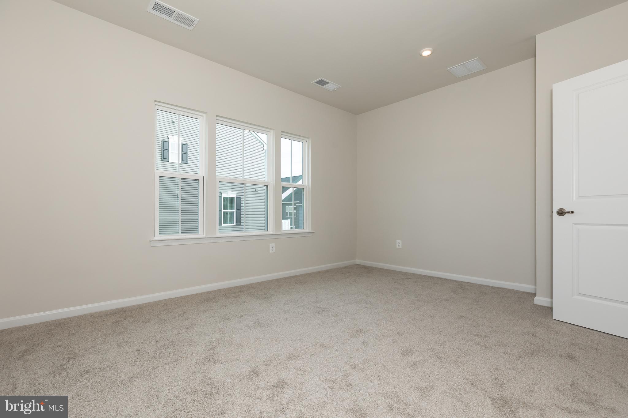 THE HIGHLANDS - Residential Lease