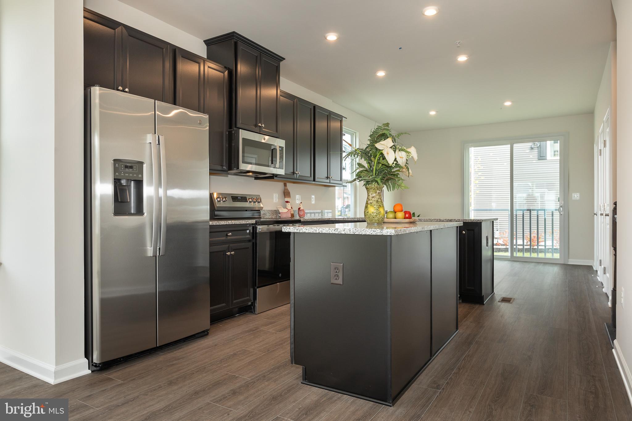 THE HIGHLANDS - Residential Lease