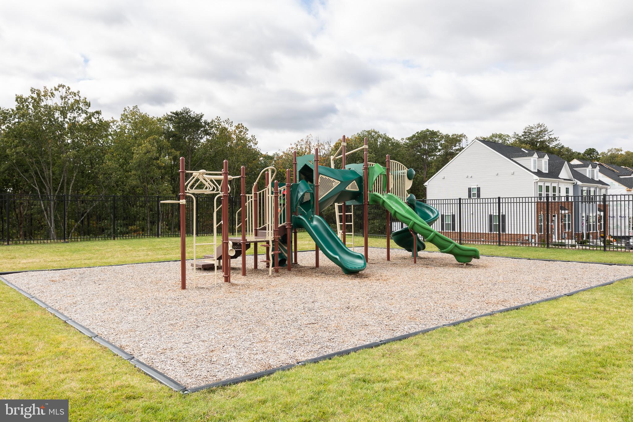 THE HIGHLANDS - Residential Lease