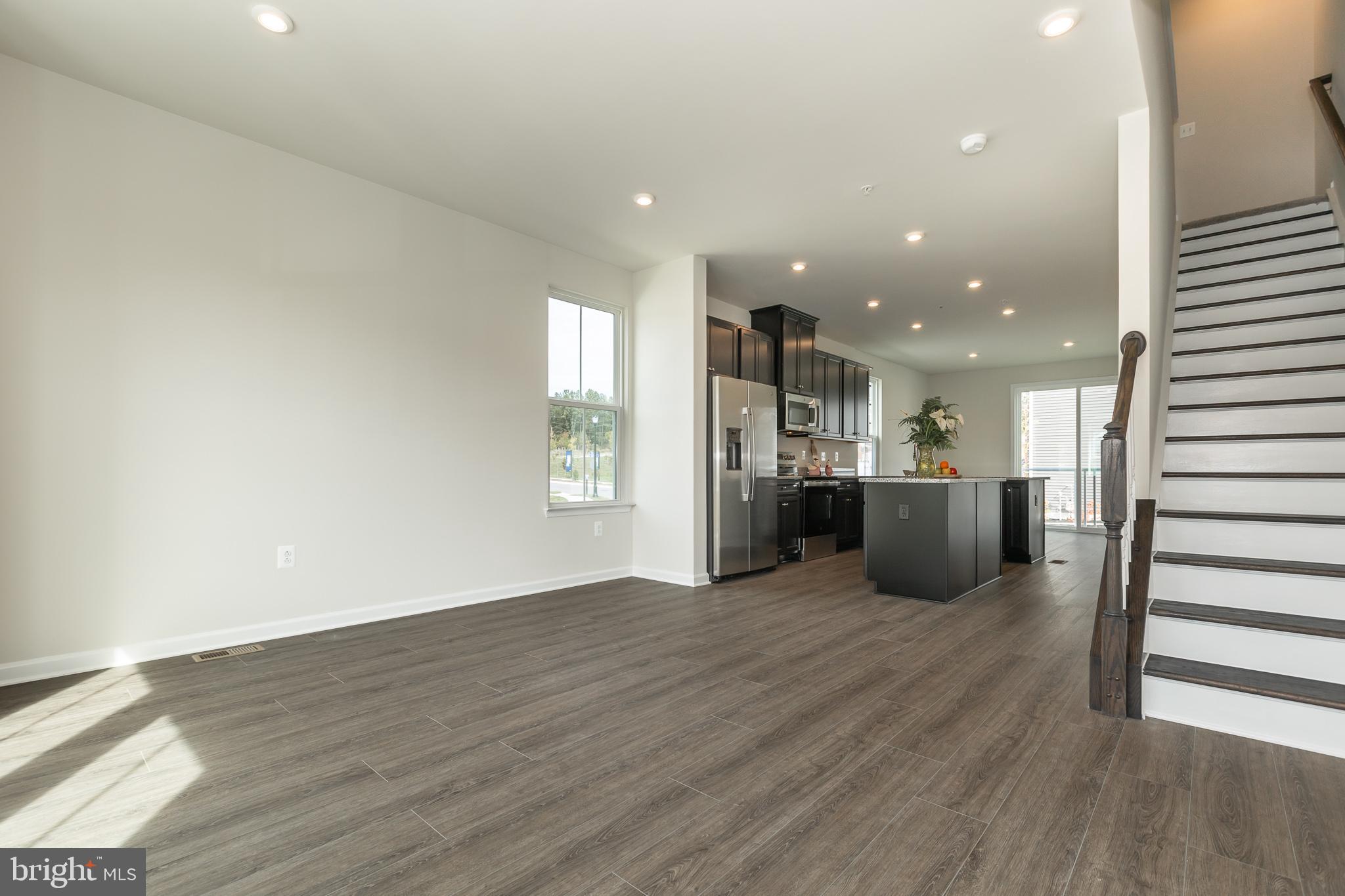 THE HIGHLANDS - Residential Lease