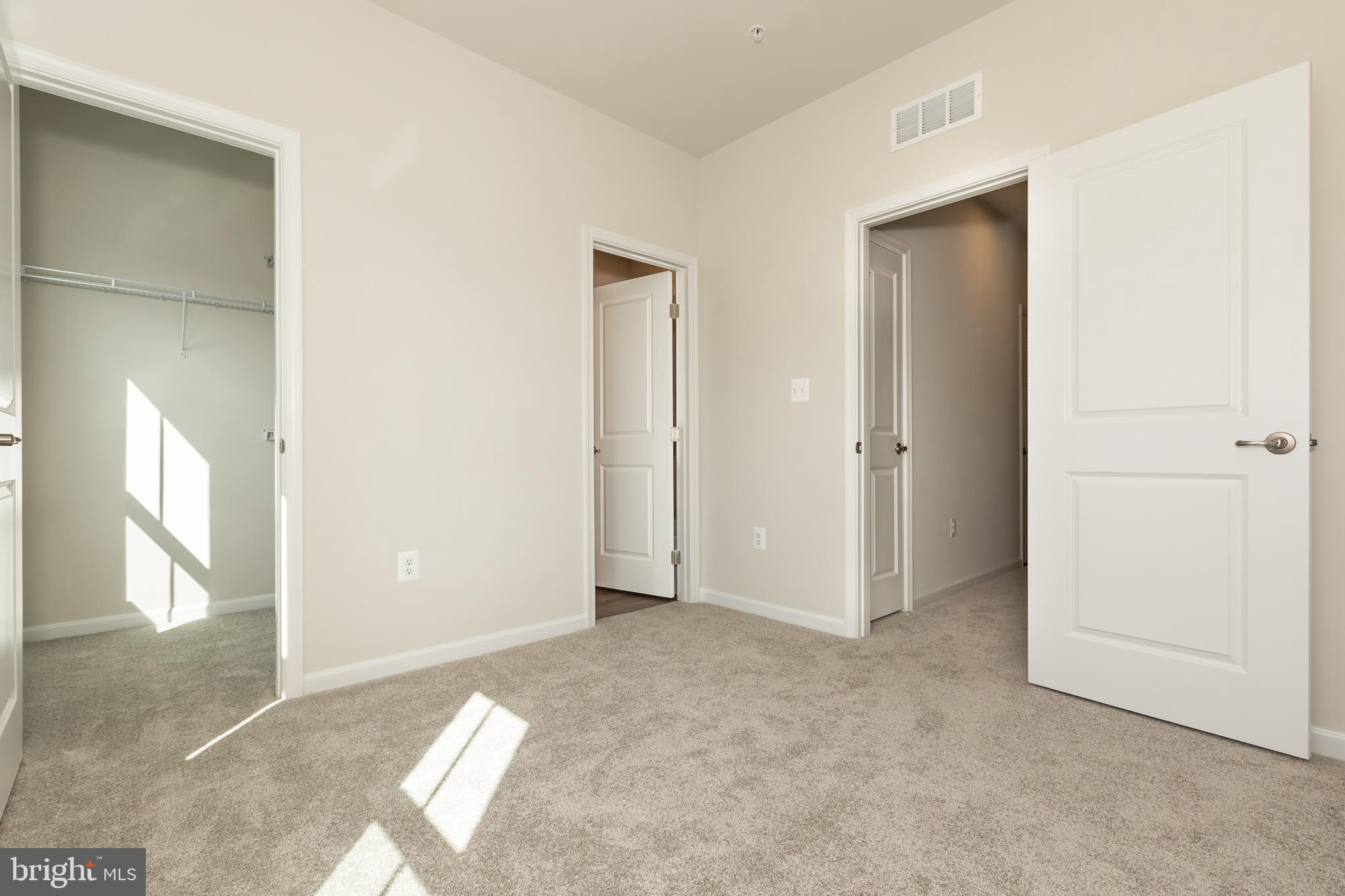 THE HIGHLANDS - Residential Lease