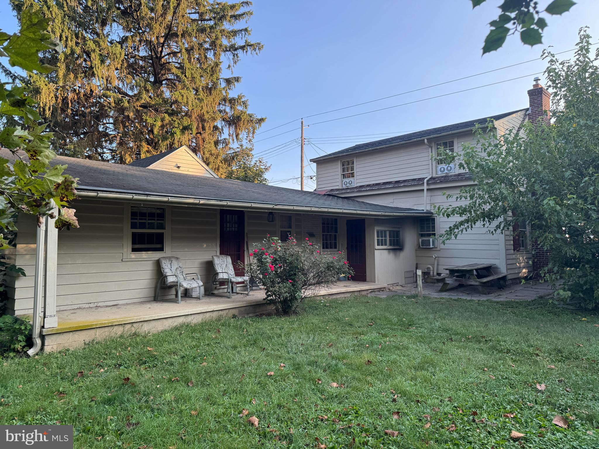 162 N CHARLOTTE STREET