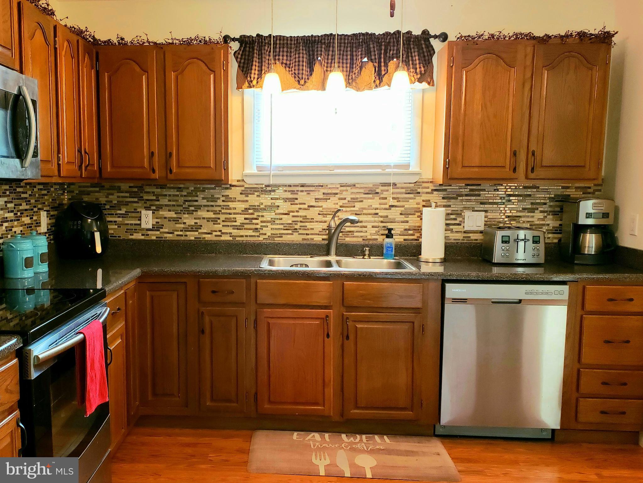 SHERWOOD ACRES - Residential