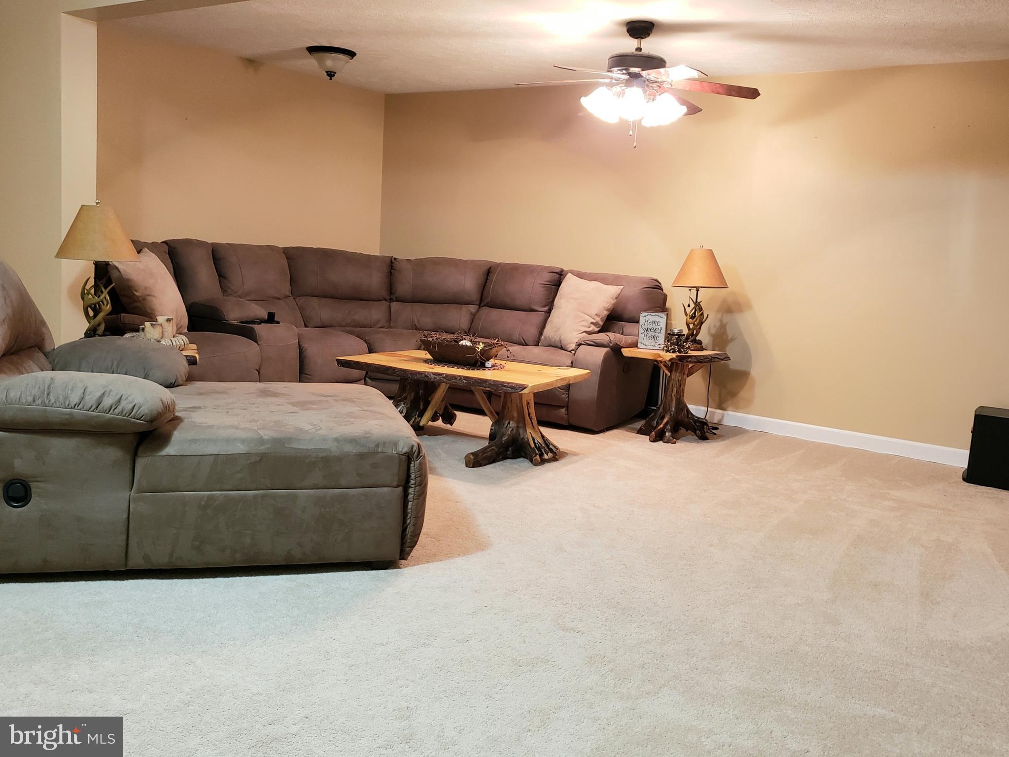 SHERWOOD ACRES - Residential