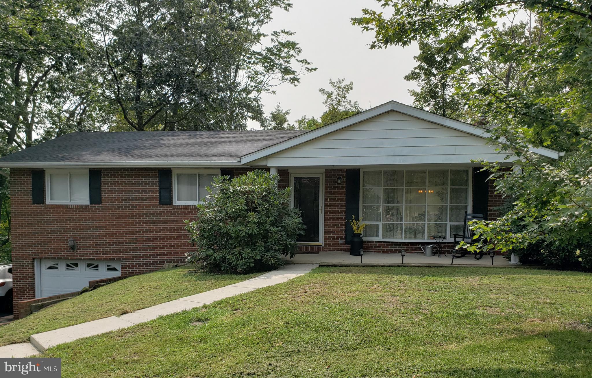 SHERWOOD ACRES - Residential