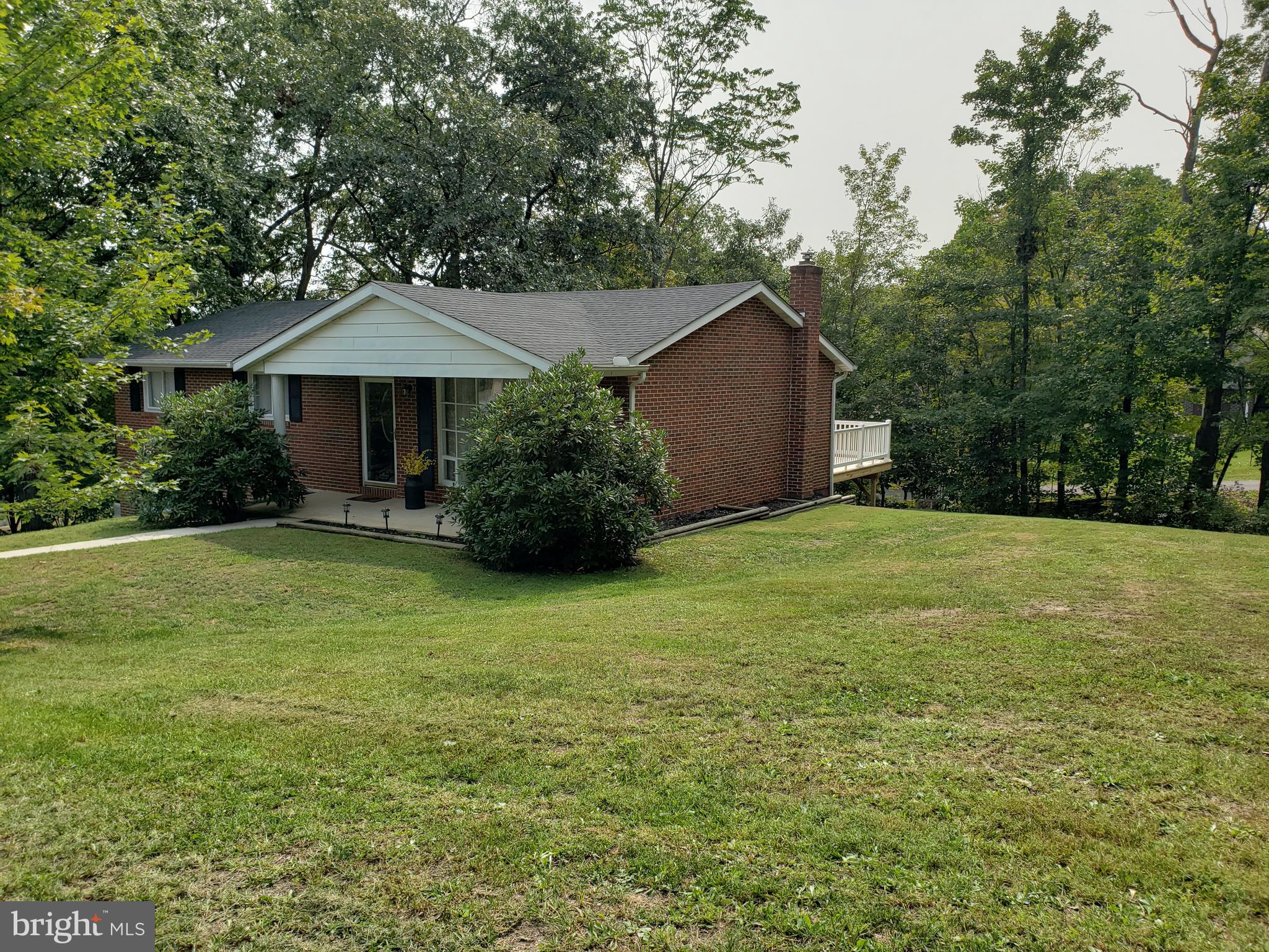 SHERWOOD ACRES - Residential