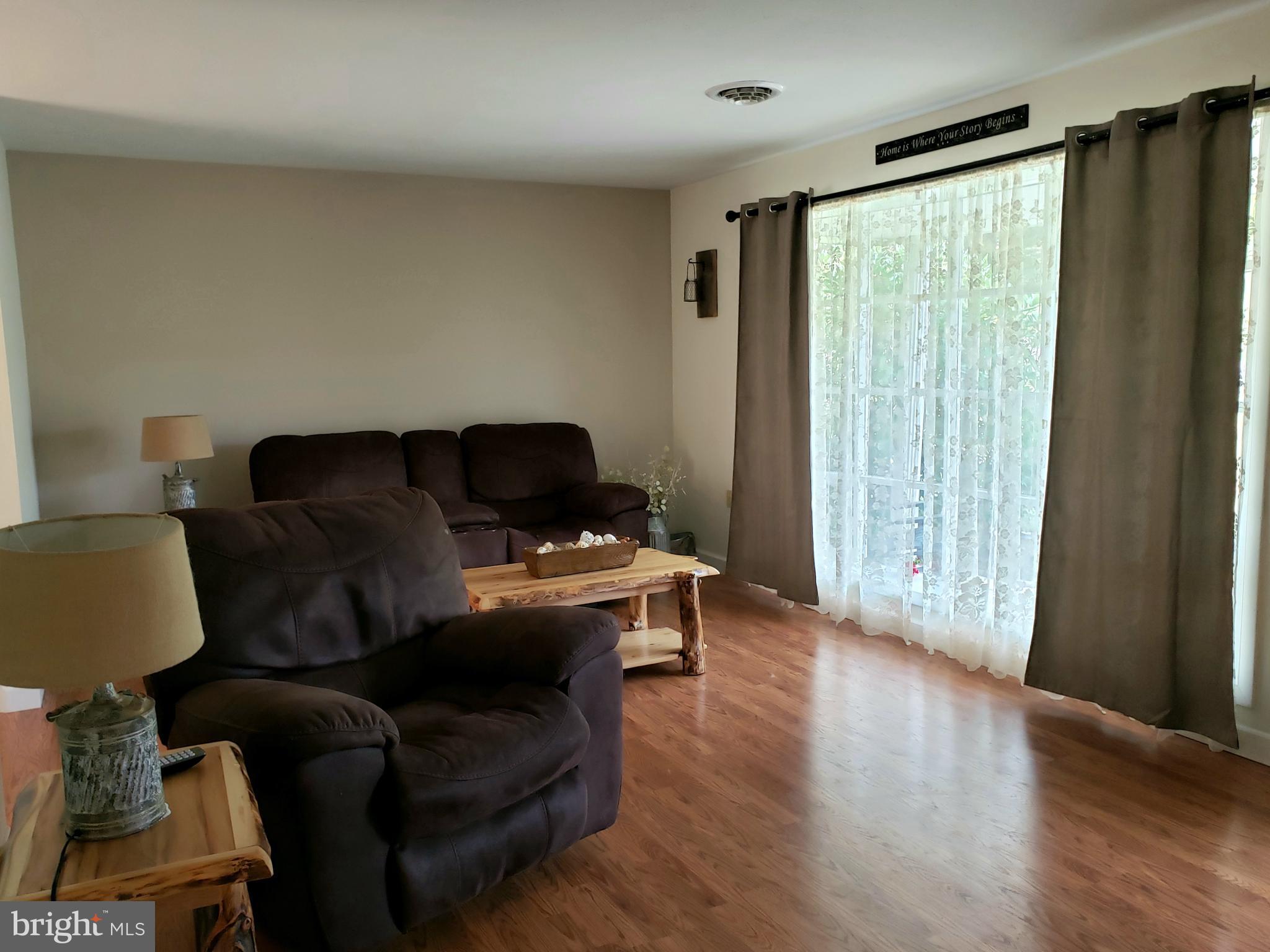 SHERWOOD ACRES - Residential