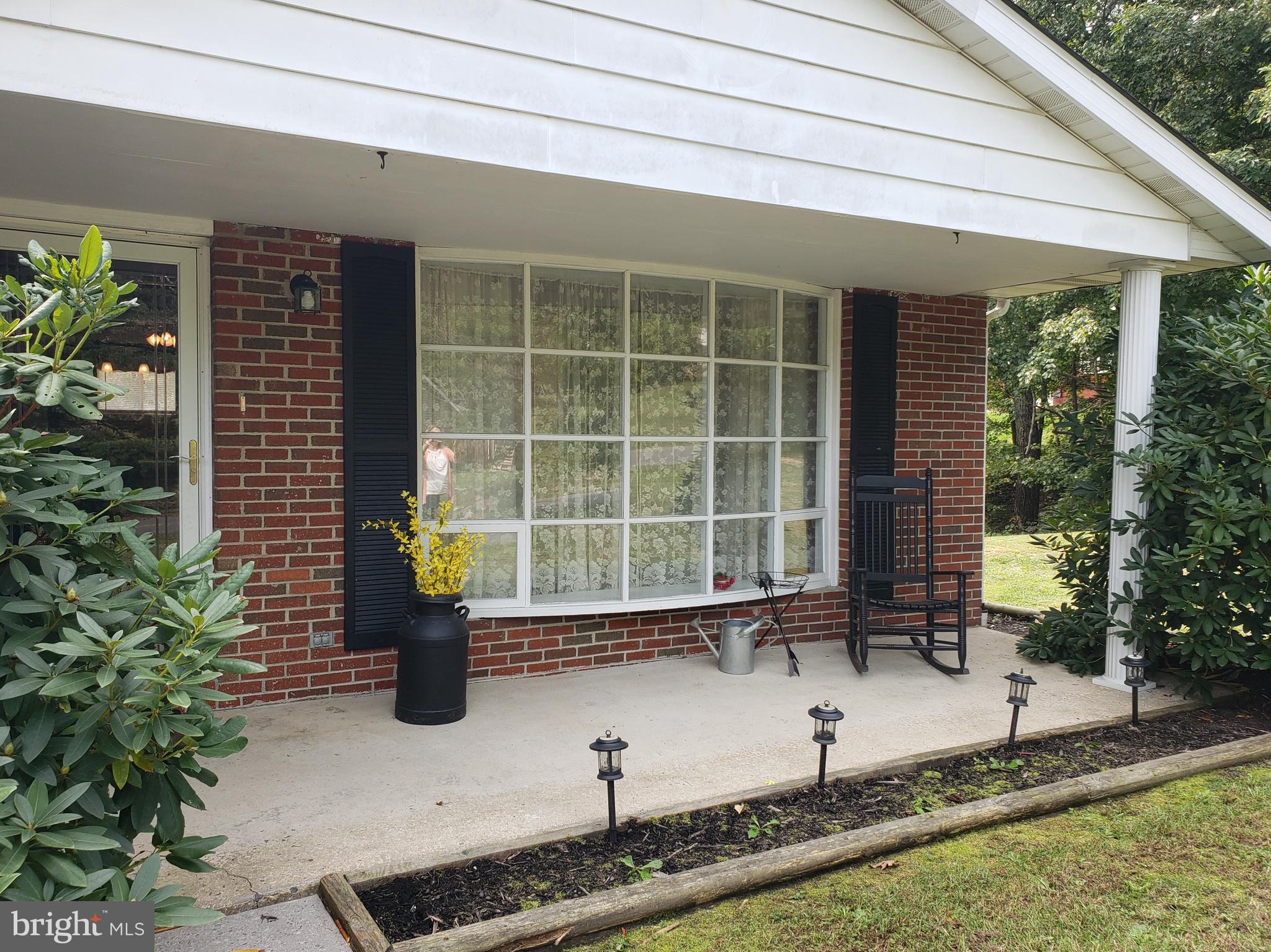 SHERWOOD ACRES - Residential