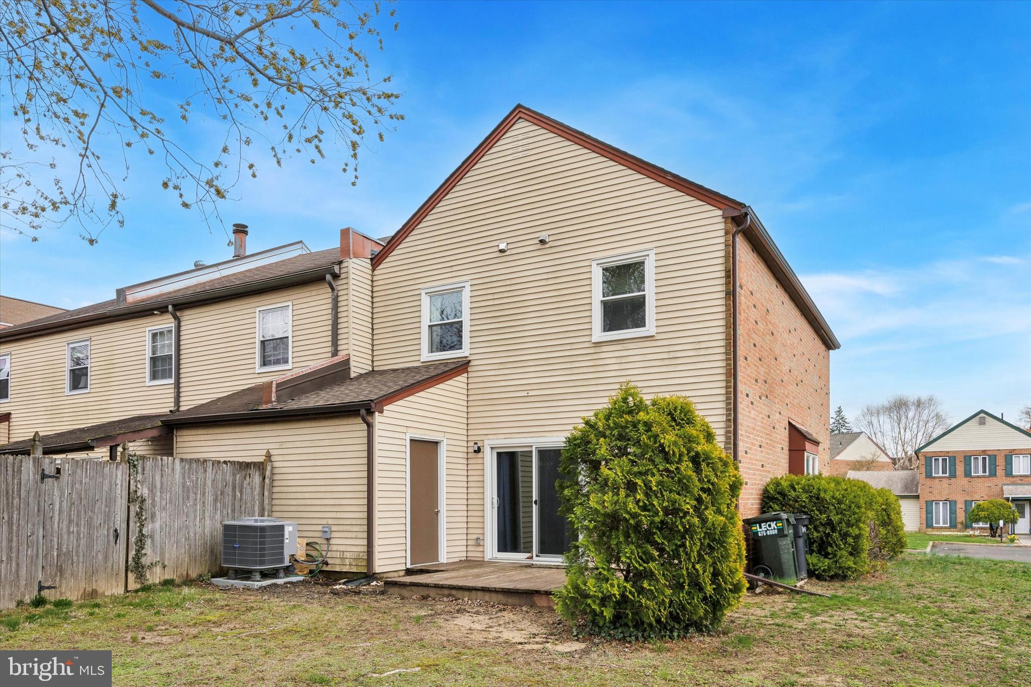 TAREYTON ESTATES - Residential