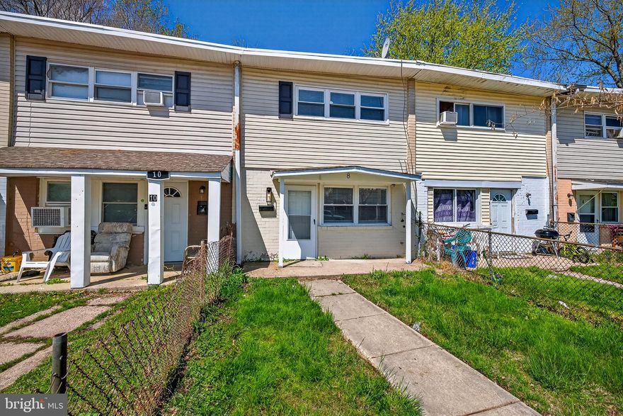 Great updated townhome ready for a new owner! Lots of major updates over the past few years including newer roof, windows, sliding door. heater, and water heater. Fresh paint throughout, 6 panel doors, LVP flooring, new carpet, granite countertops with tiled backslash, fully remodeled tiled bathroom and fenced yard. This home is move in ready!