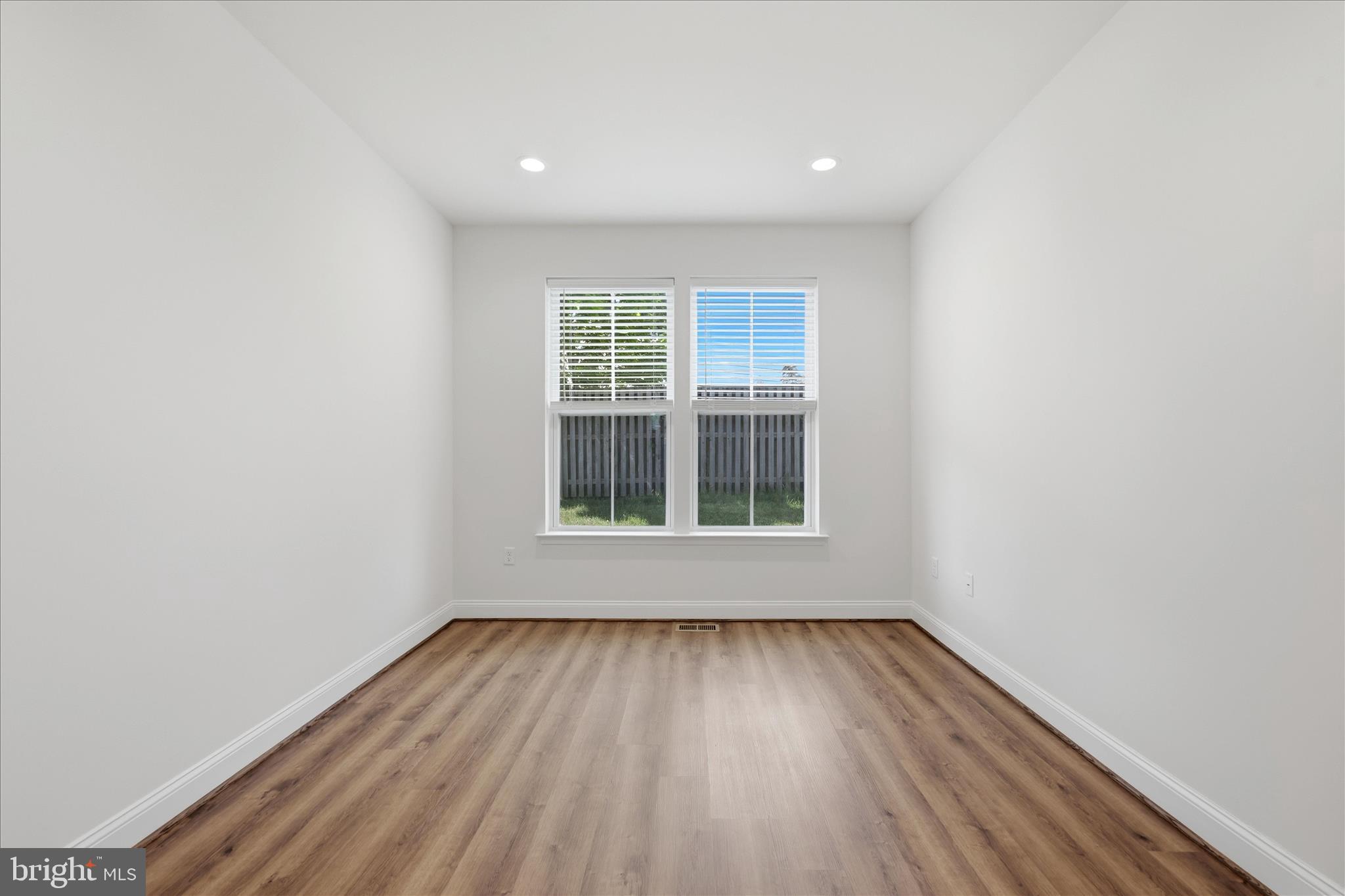 ABRAM'S CHASE - Residential