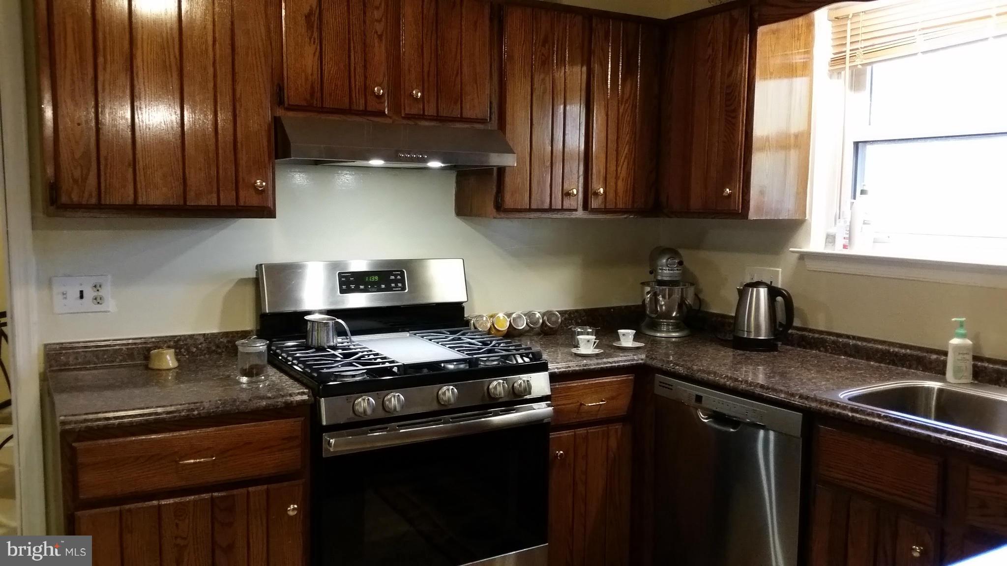 NORTH SPRINGFIELD - Residential