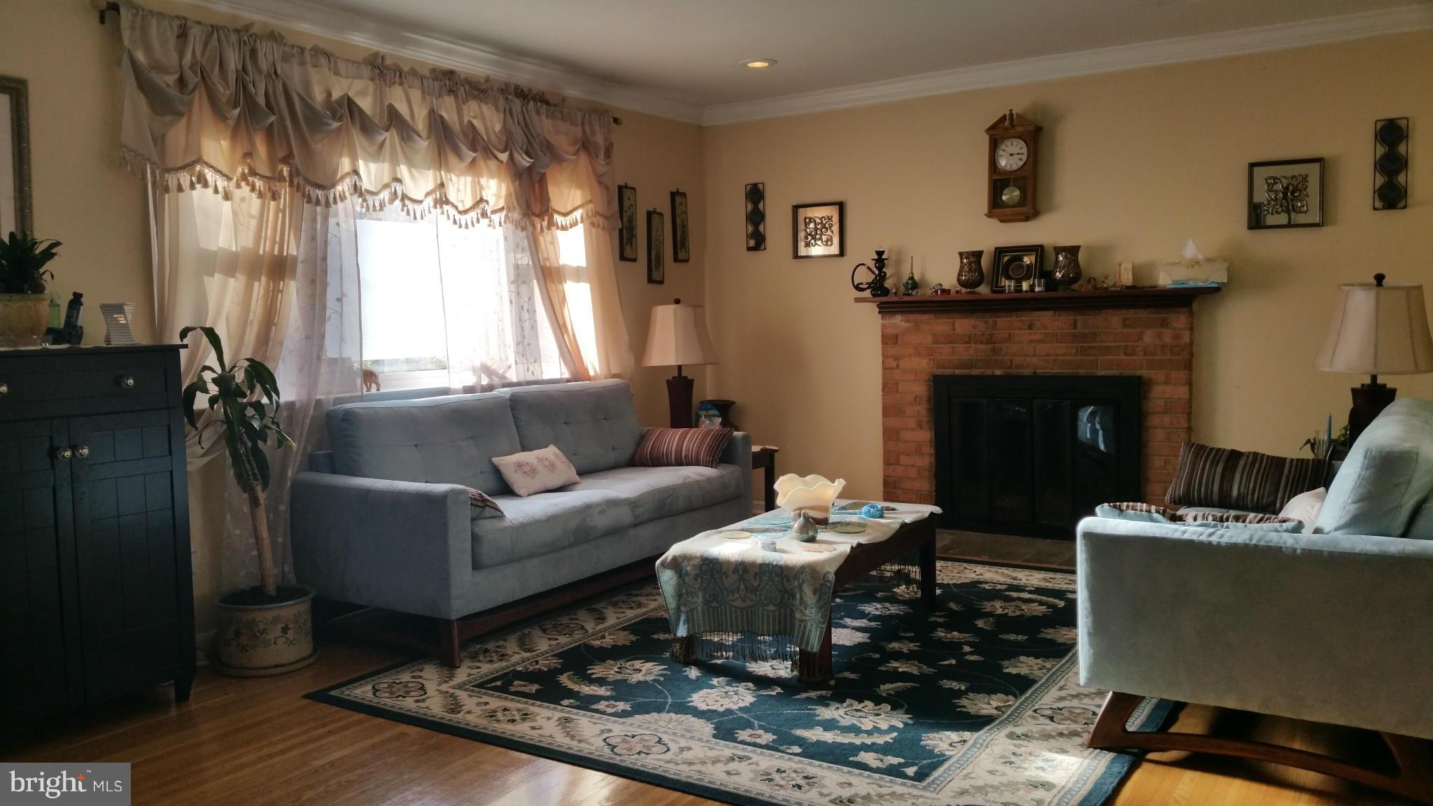 NORTH SPRINGFIELD - Residential