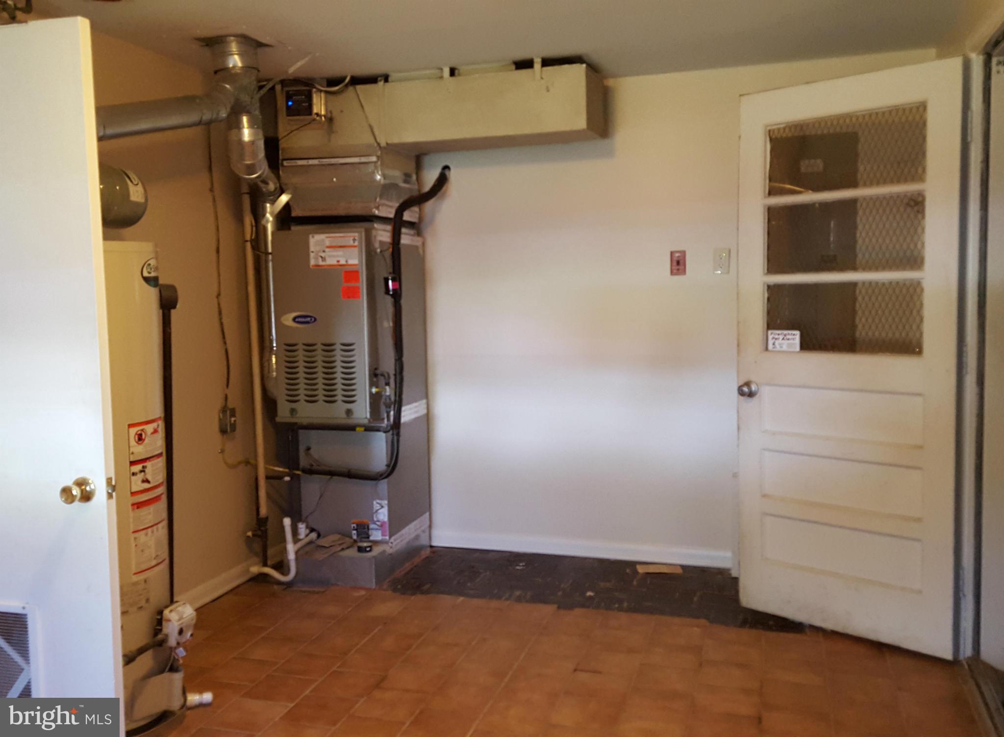 CAMPFIELD GARDENS - Residential