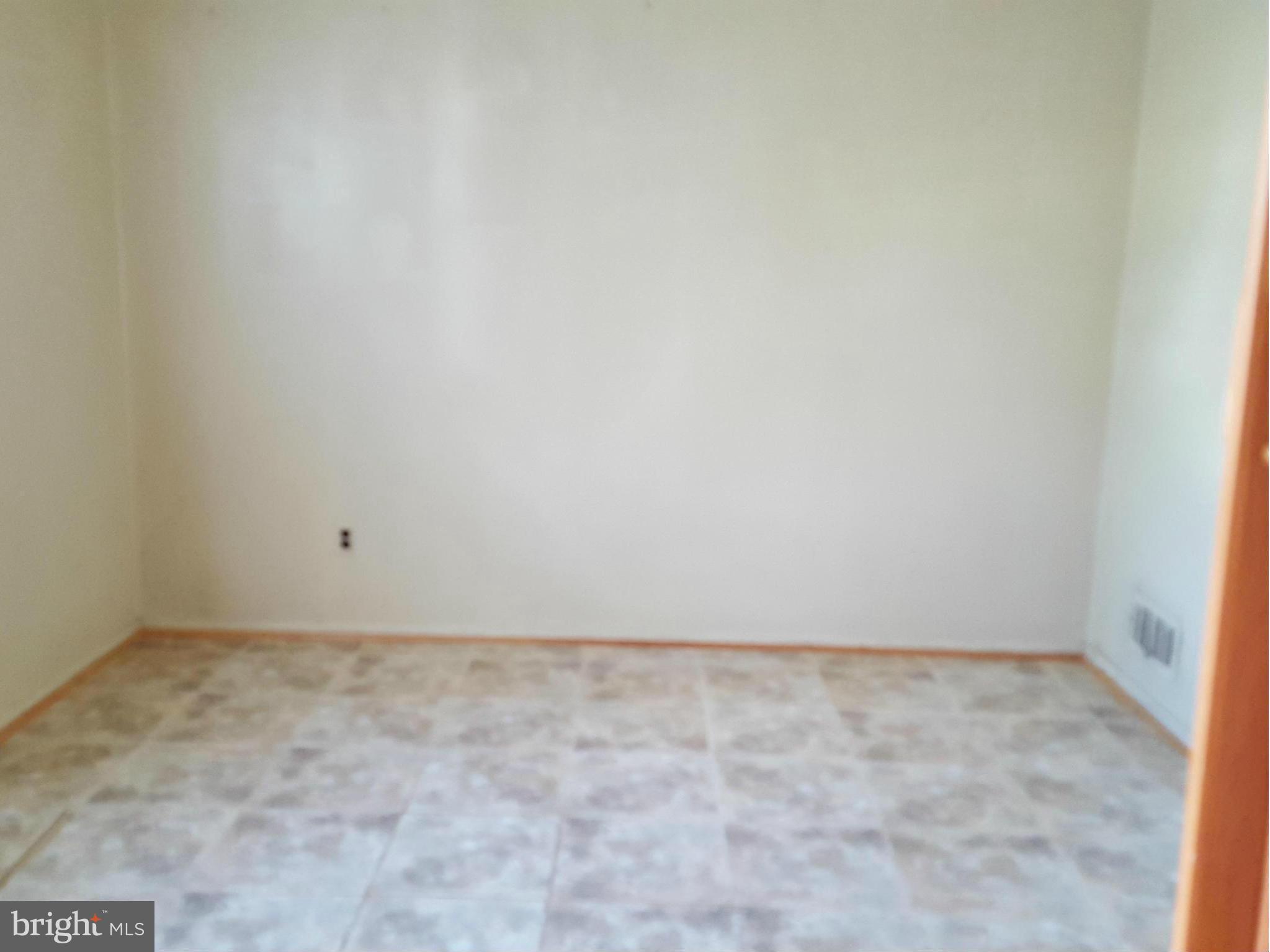 CAMPFIELD GARDENS - Residential