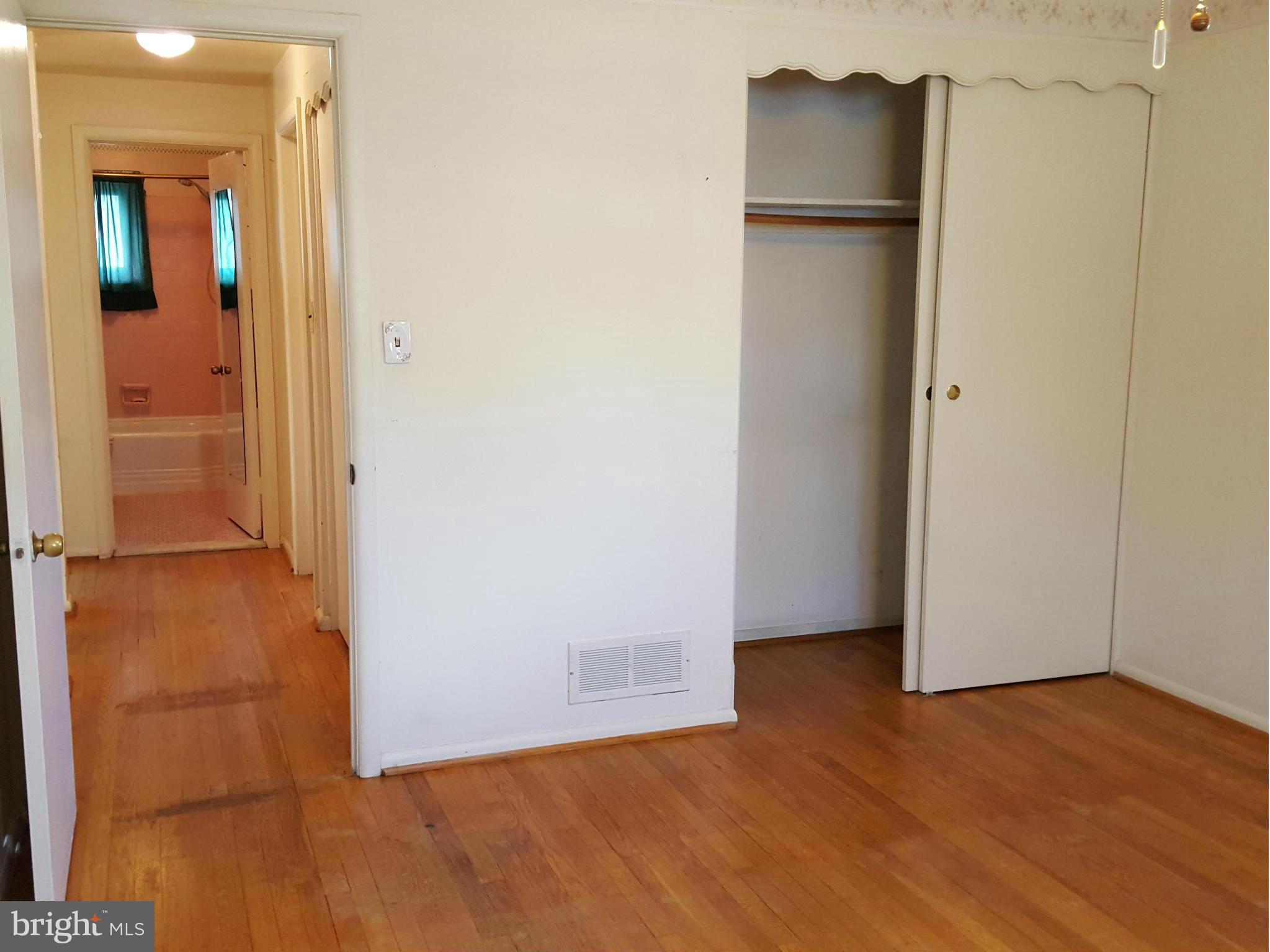 CAMPFIELD GARDENS - Residential