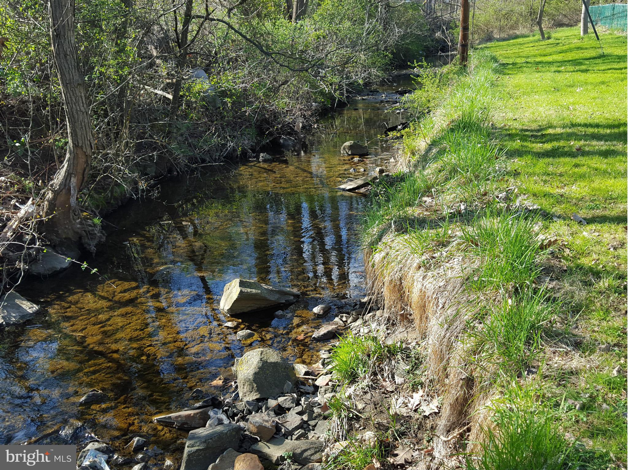CAMPFIELD GARDENS - Residential