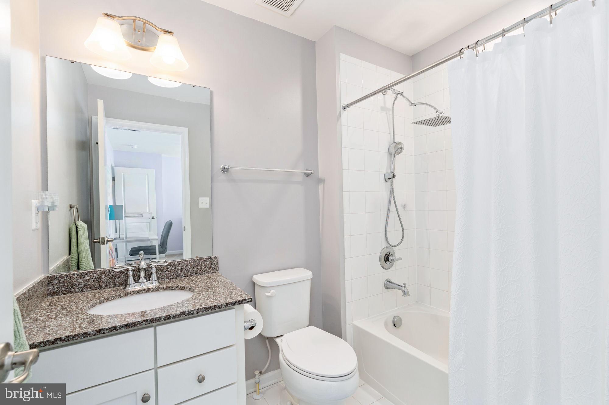 LEES PARKE - Residential