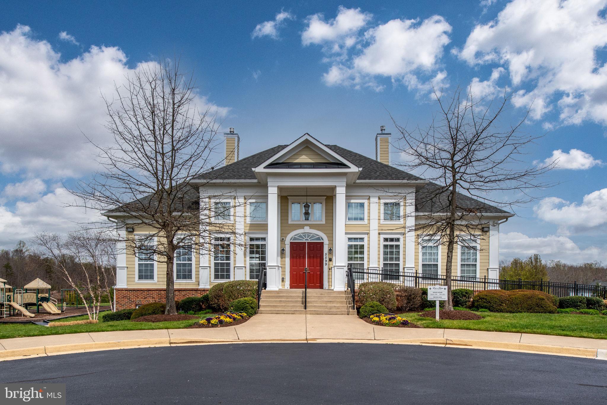 LEES PARKE - Residential