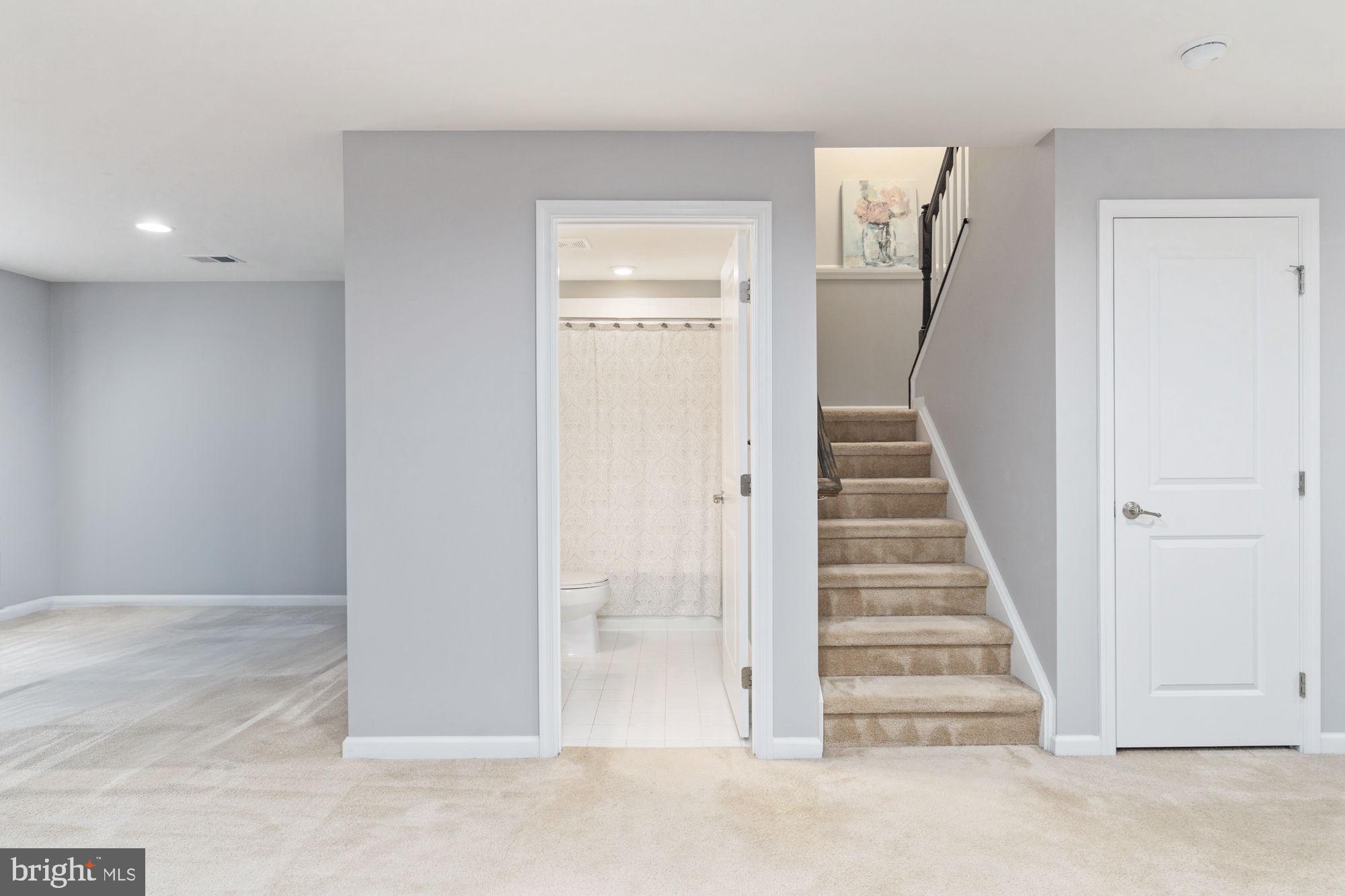 LEES PARKE - Residential