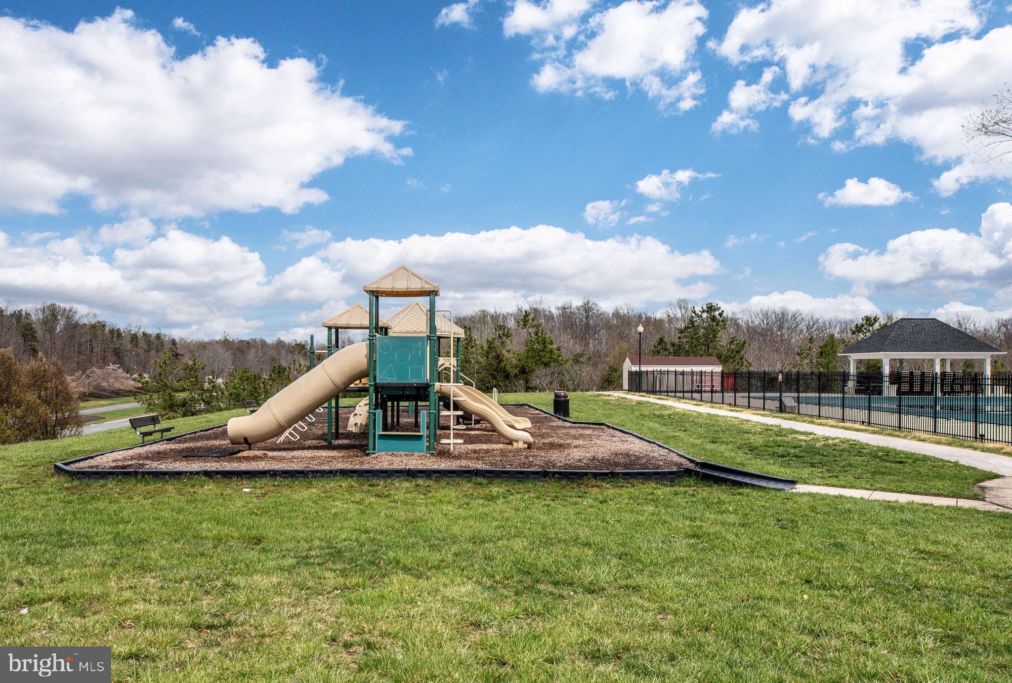 LEES PARKE - Residential