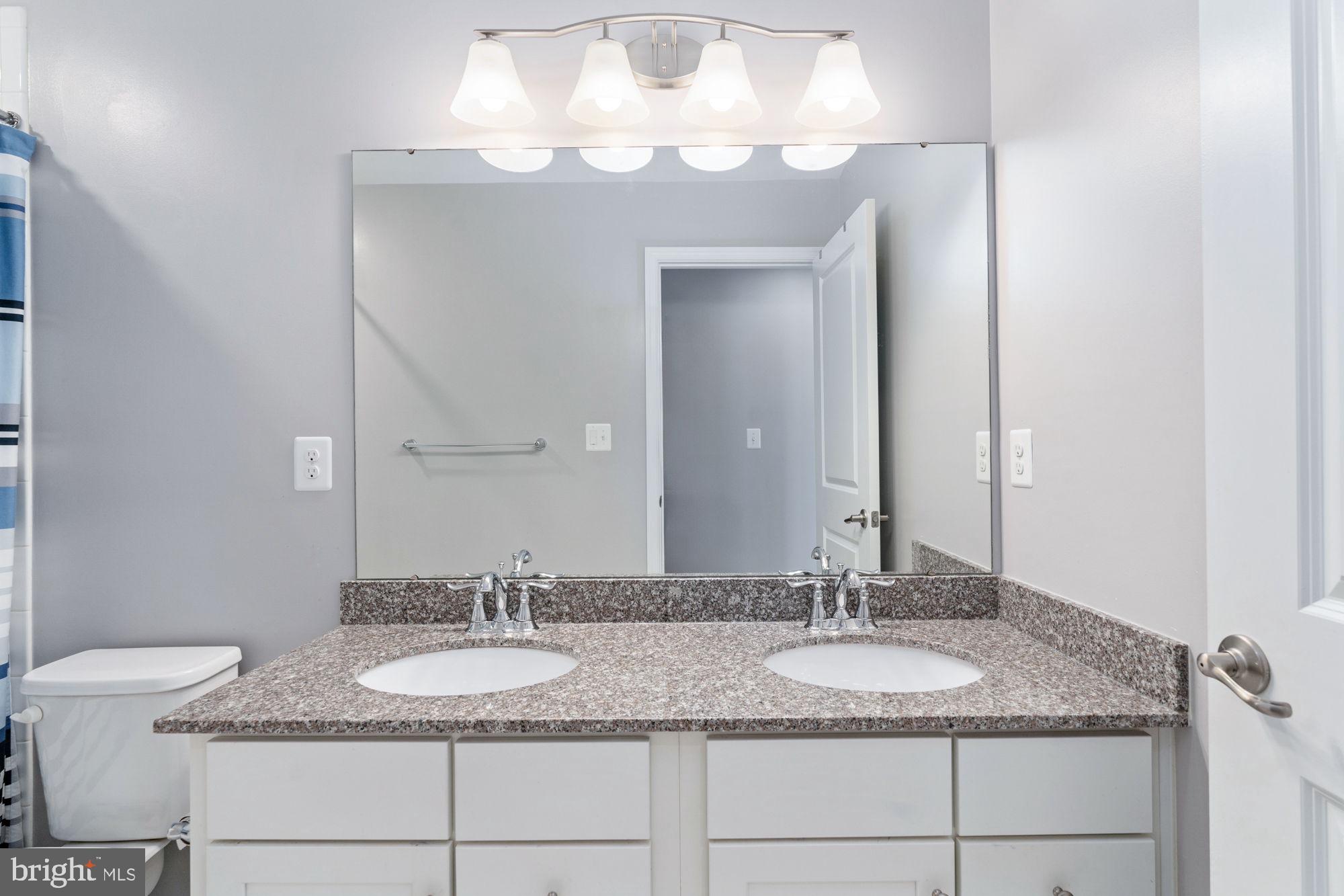 LEES PARKE - Residential