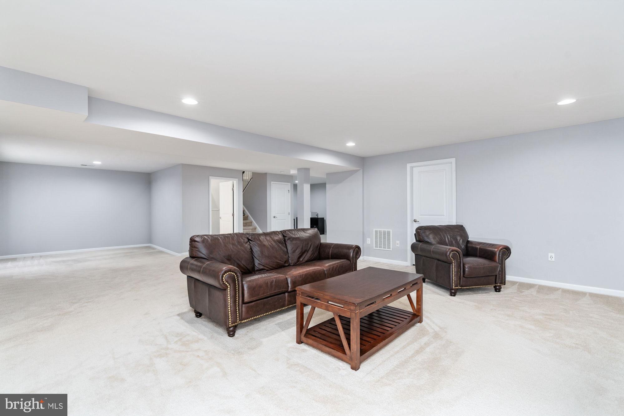 LEES PARKE - Residential