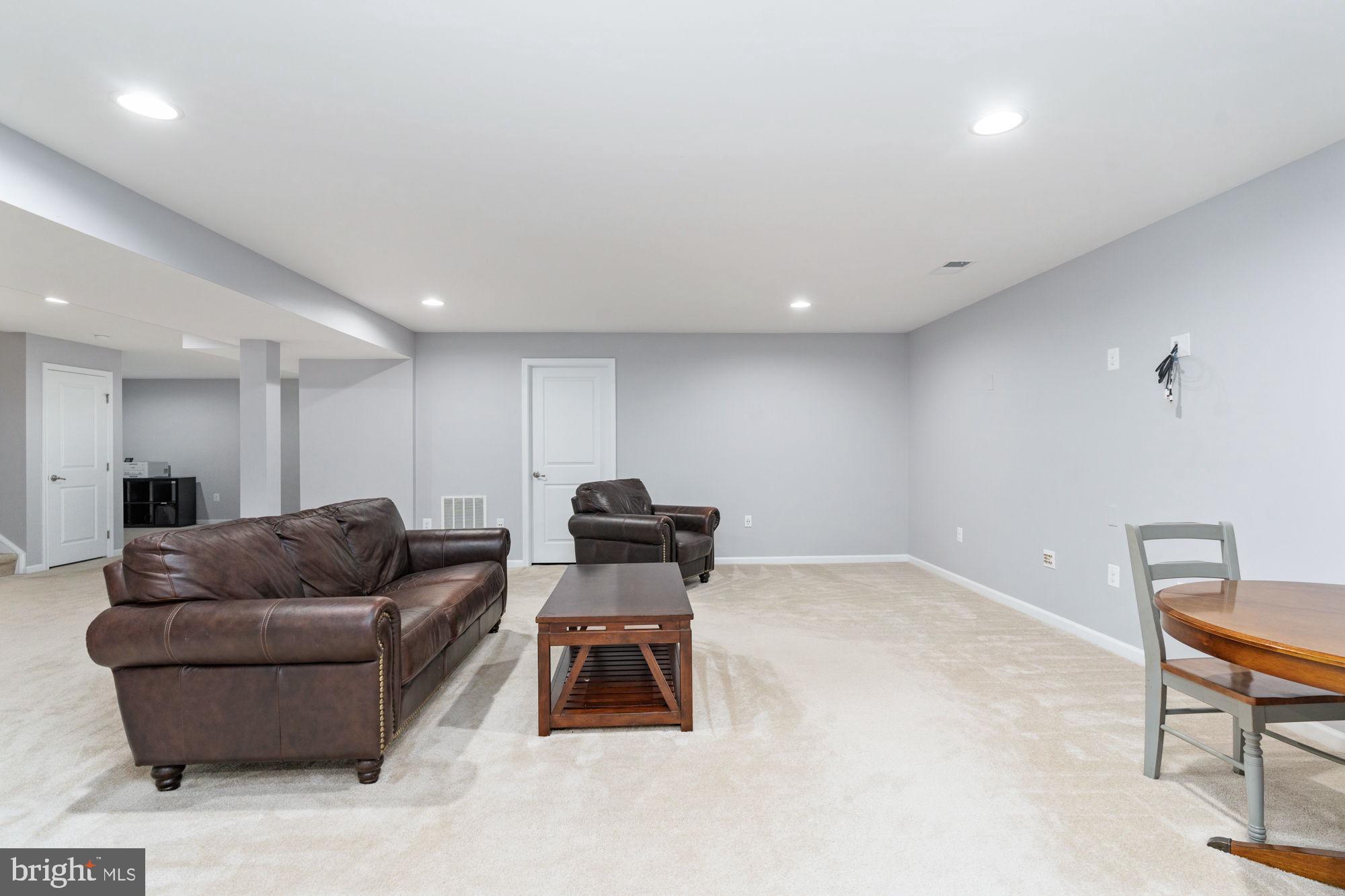 LEES PARKE - Residential