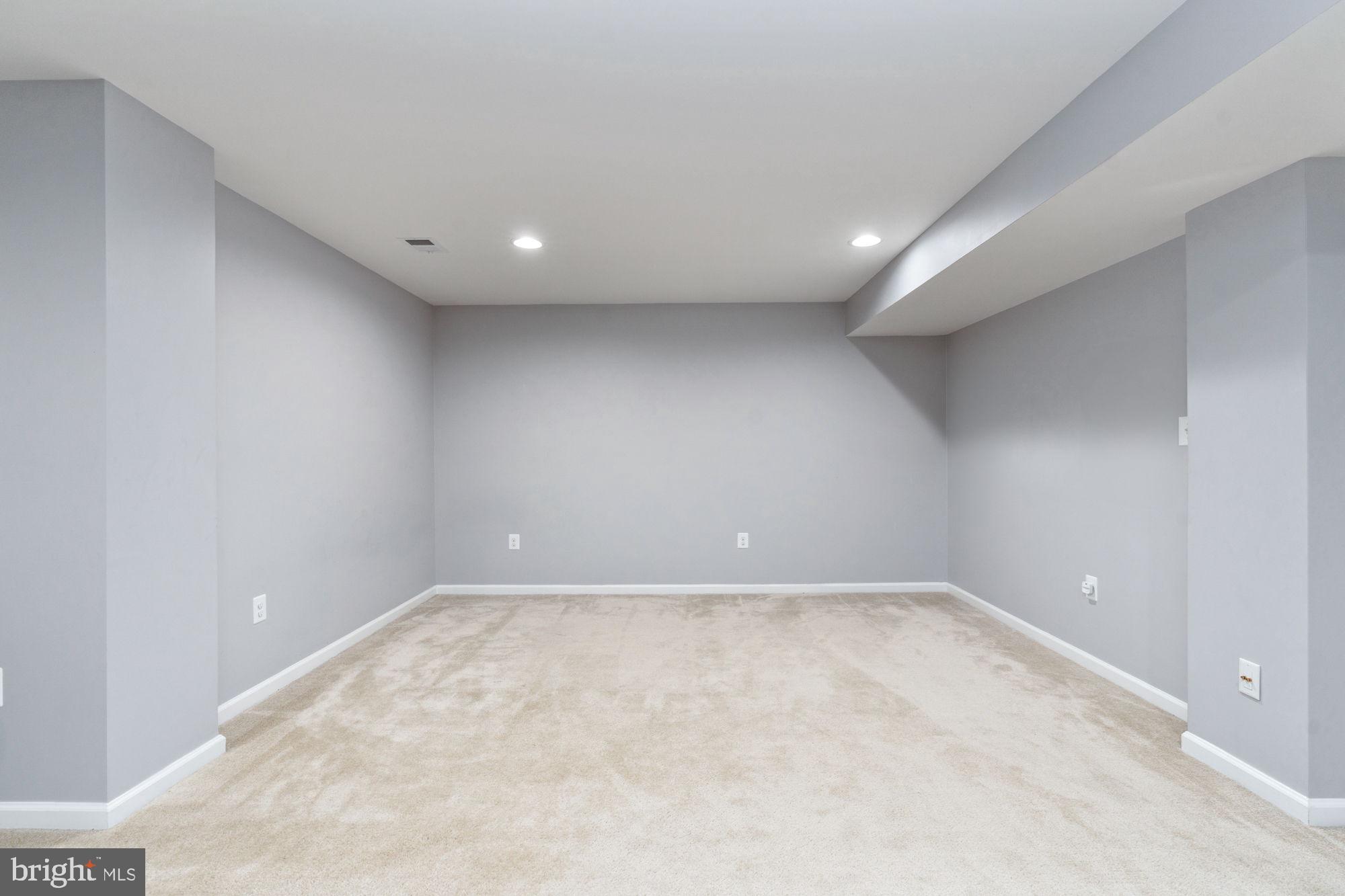 LEES PARKE - Residential