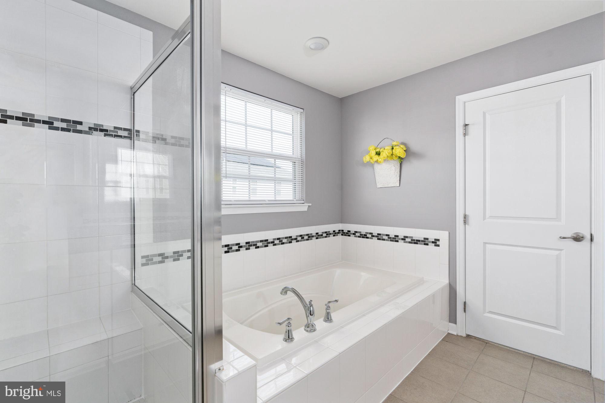 LEES PARKE - Residential